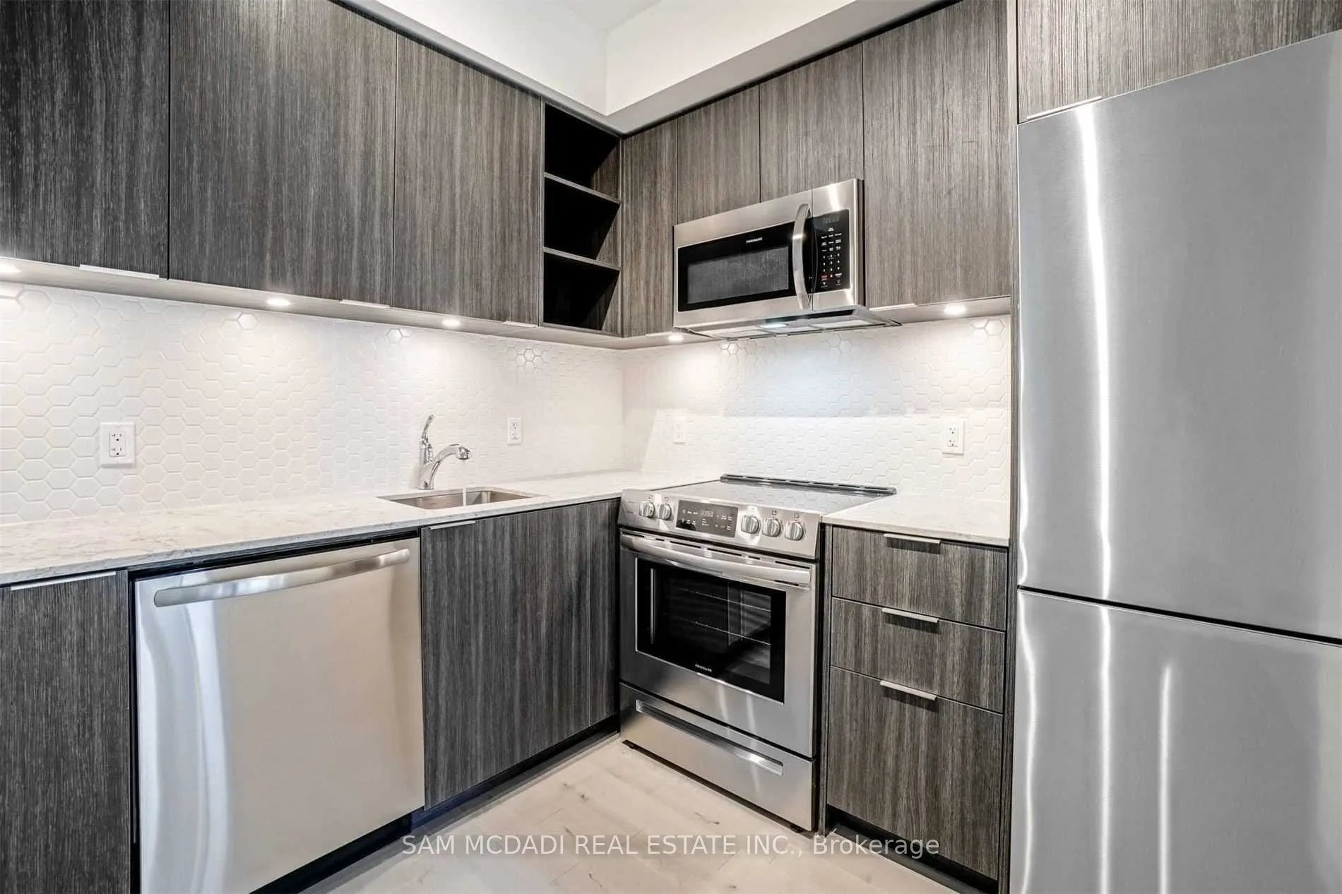 30 Ordnance Street, #1403