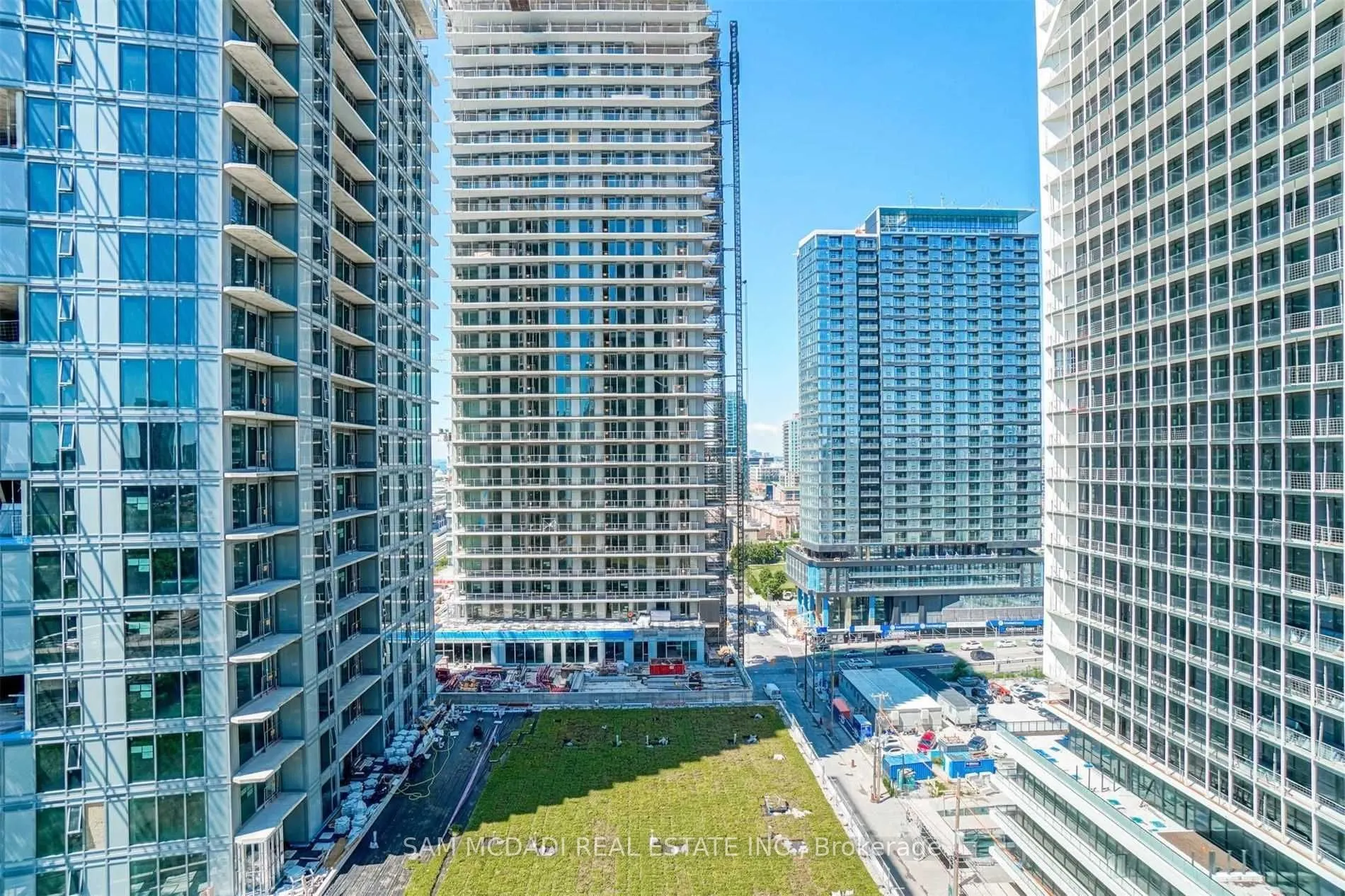 30 Ordnance Street, #1403
