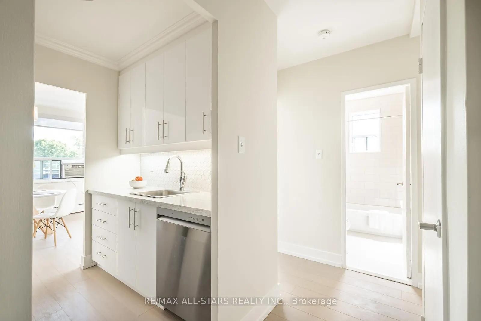 78 Warren Road, #501