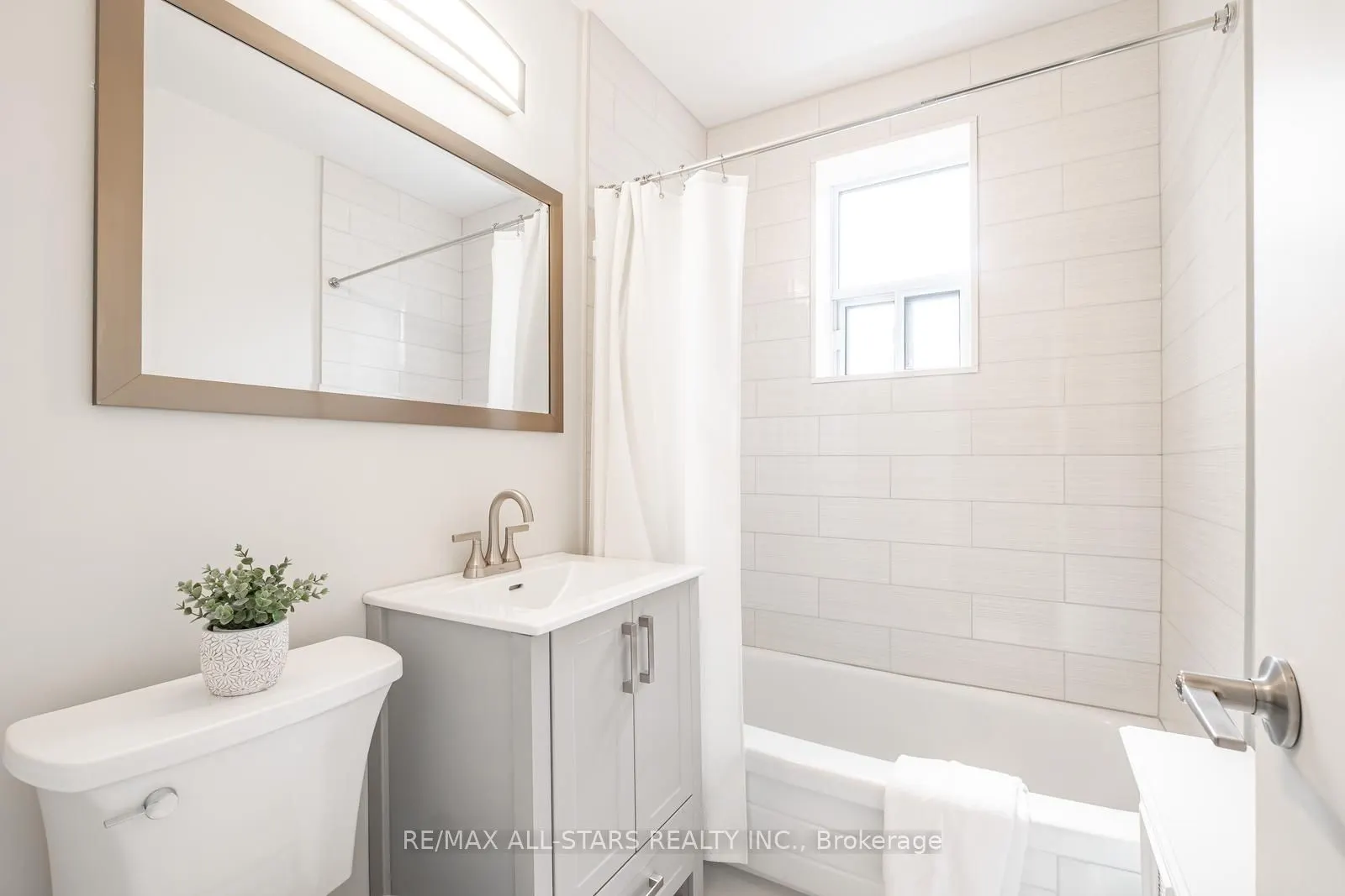 78 Warren Road, #501