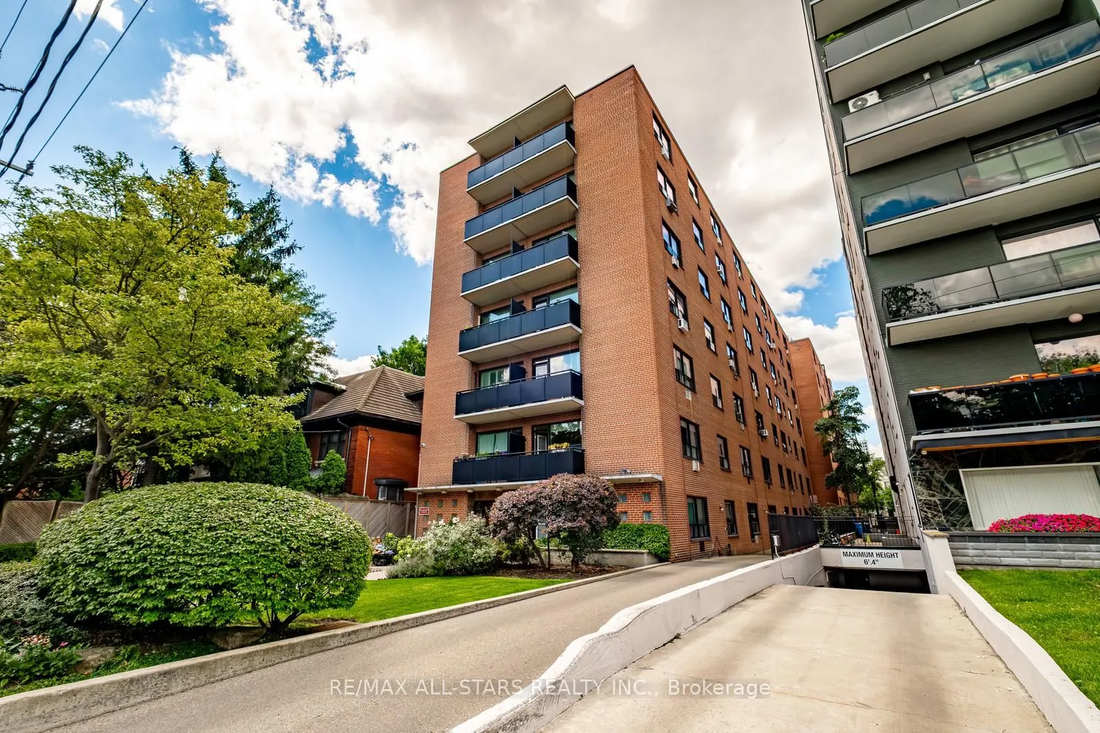 78 Warren Road, #501