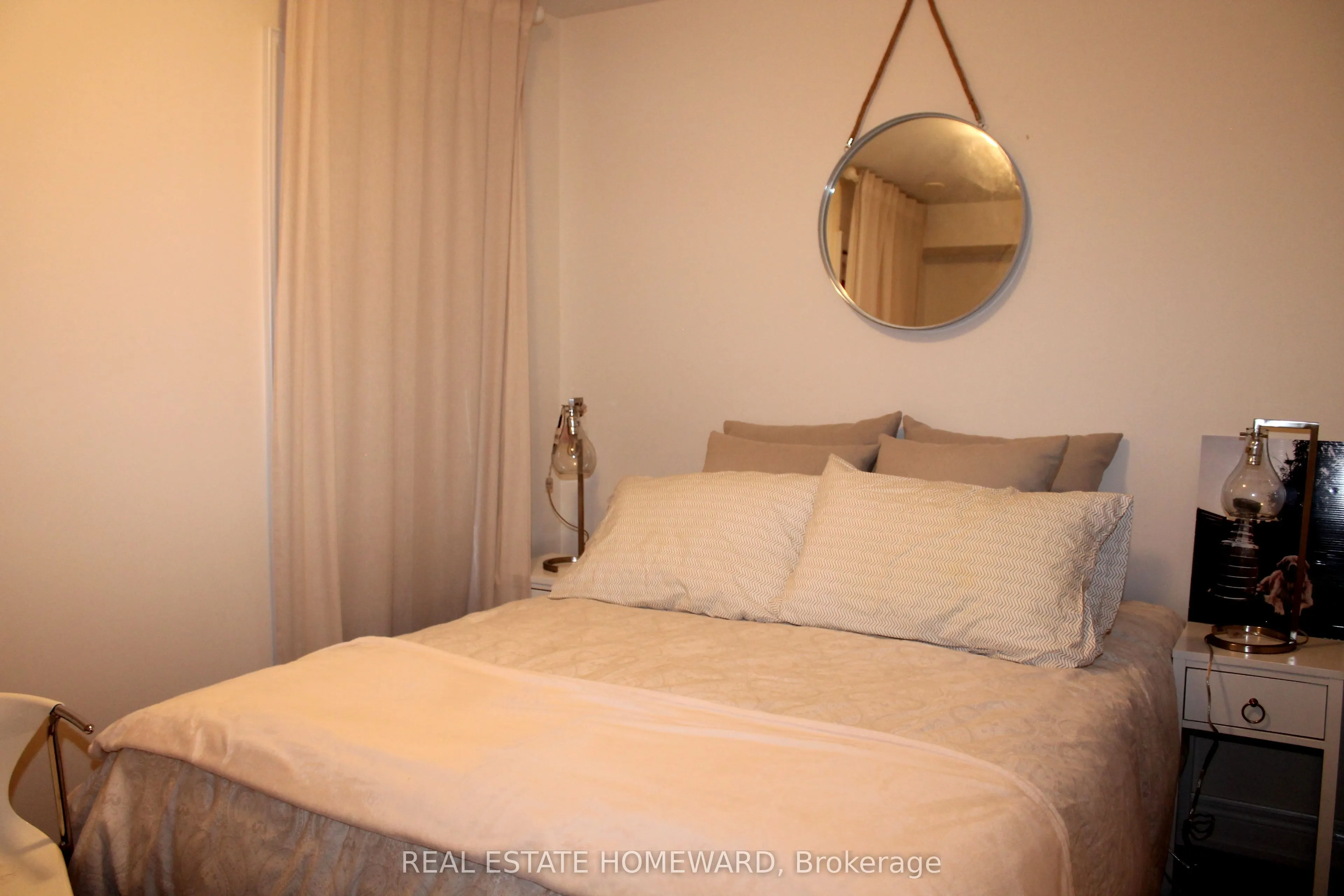 13-50 Hargrave Lane, #13