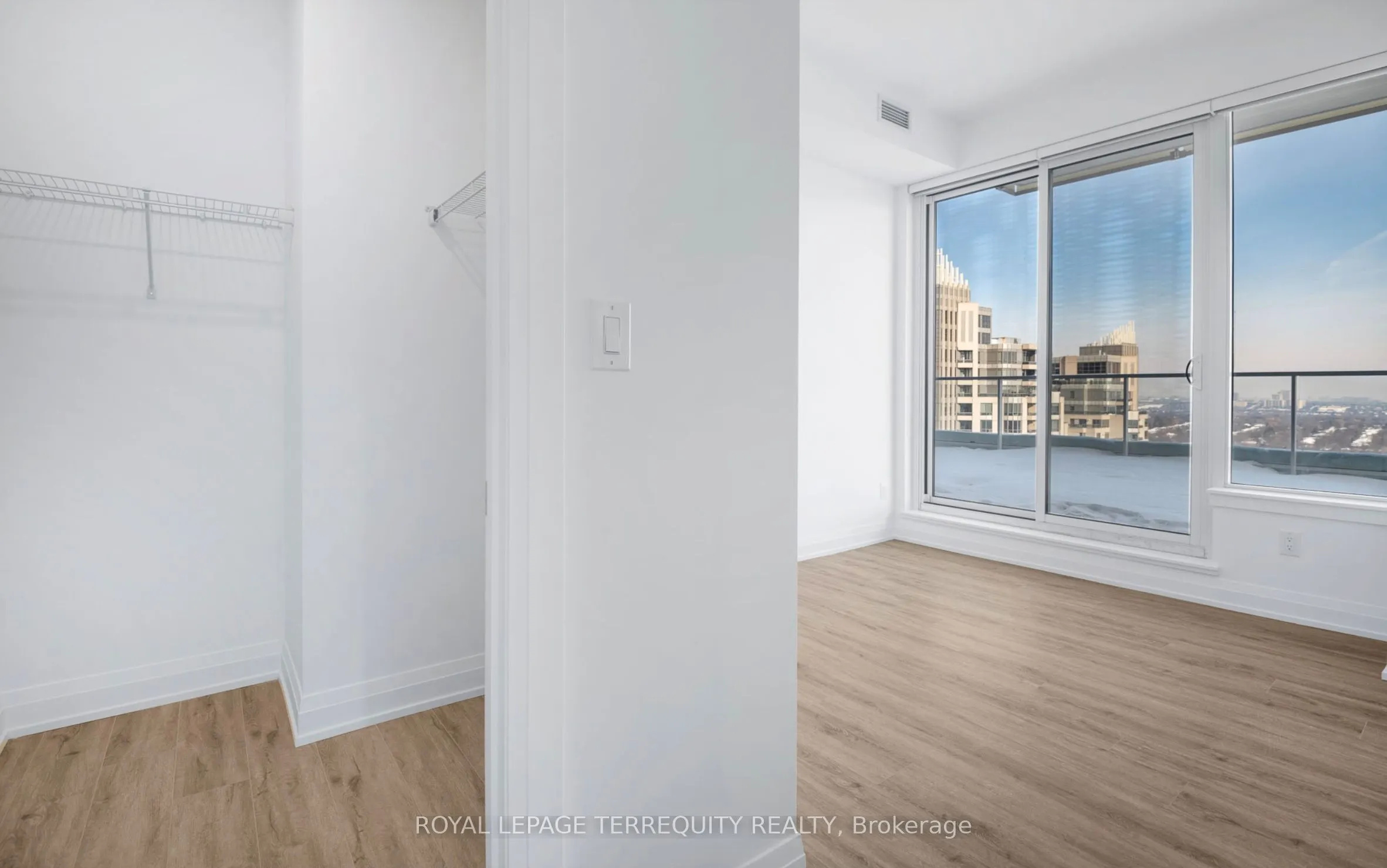 75 Canterbury Place, #Ph101