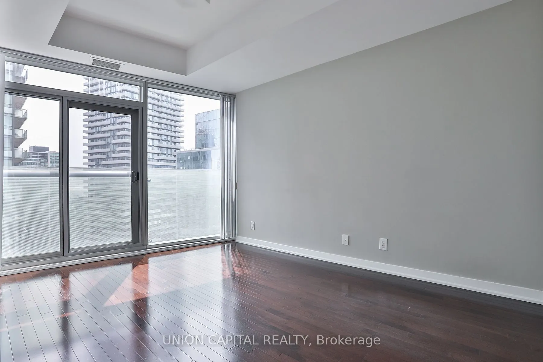14 York Street, #3902