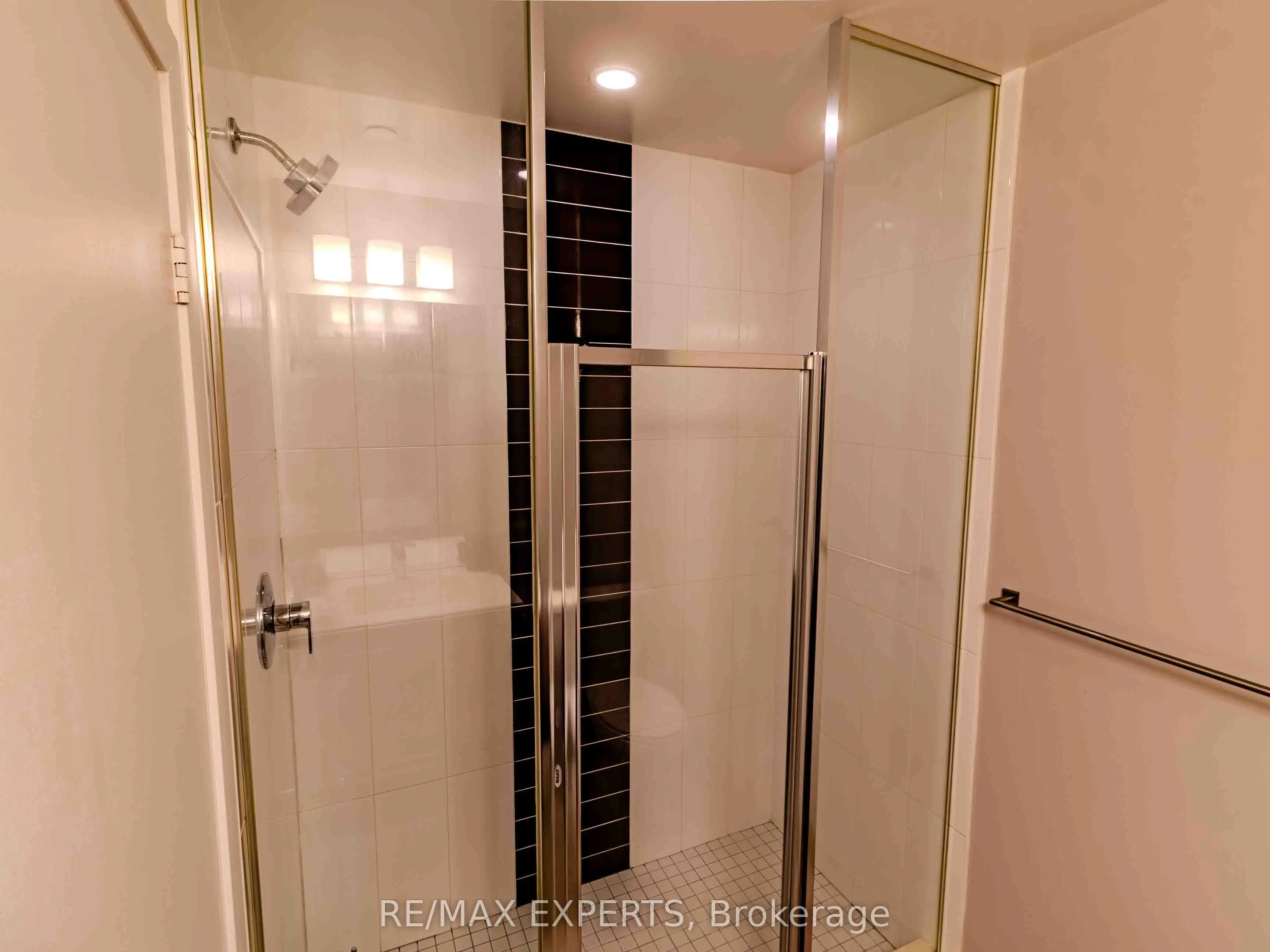 435 RICHMOND Street W, #1109