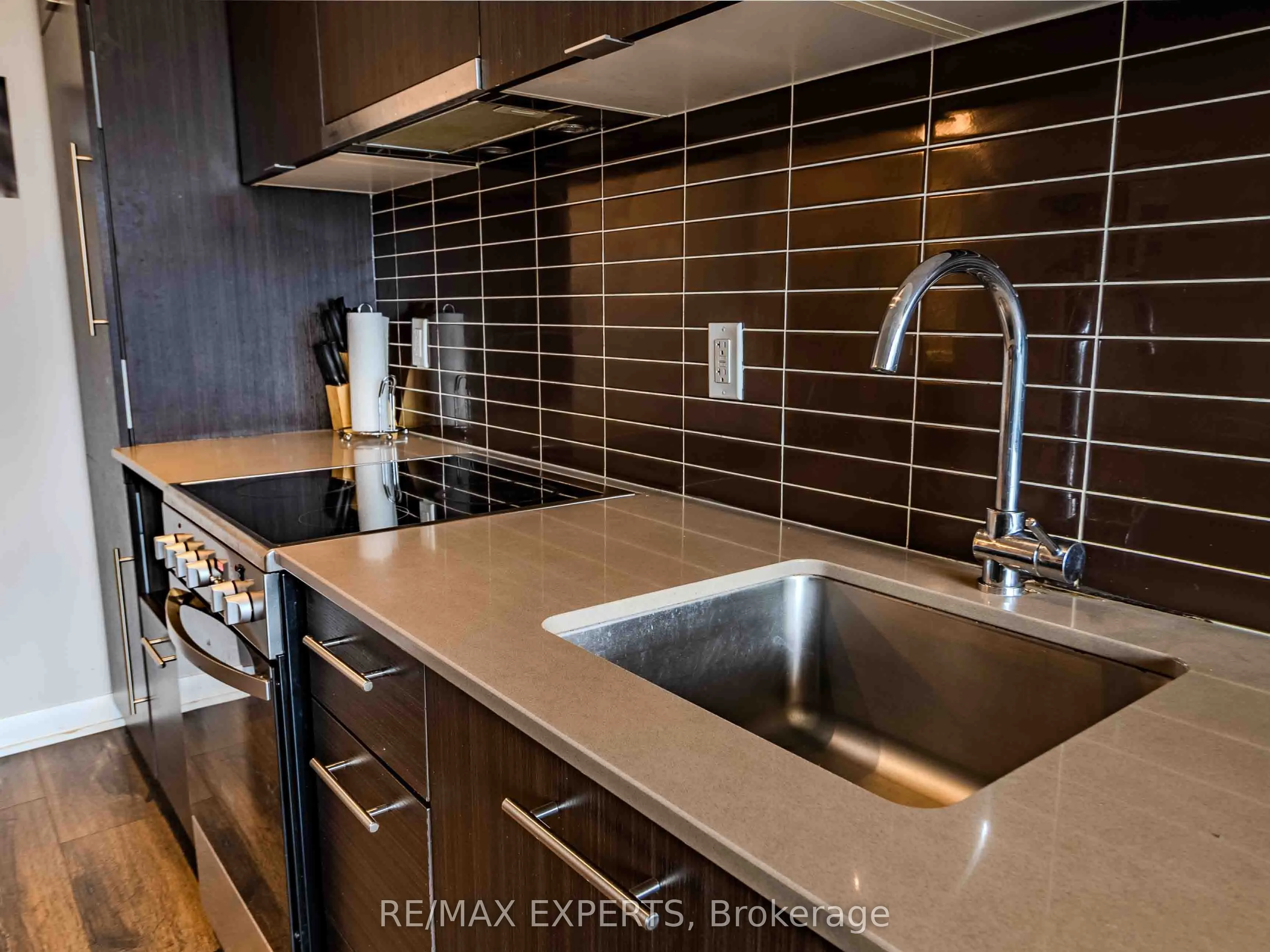 435 RICHMOND Street W, #1109