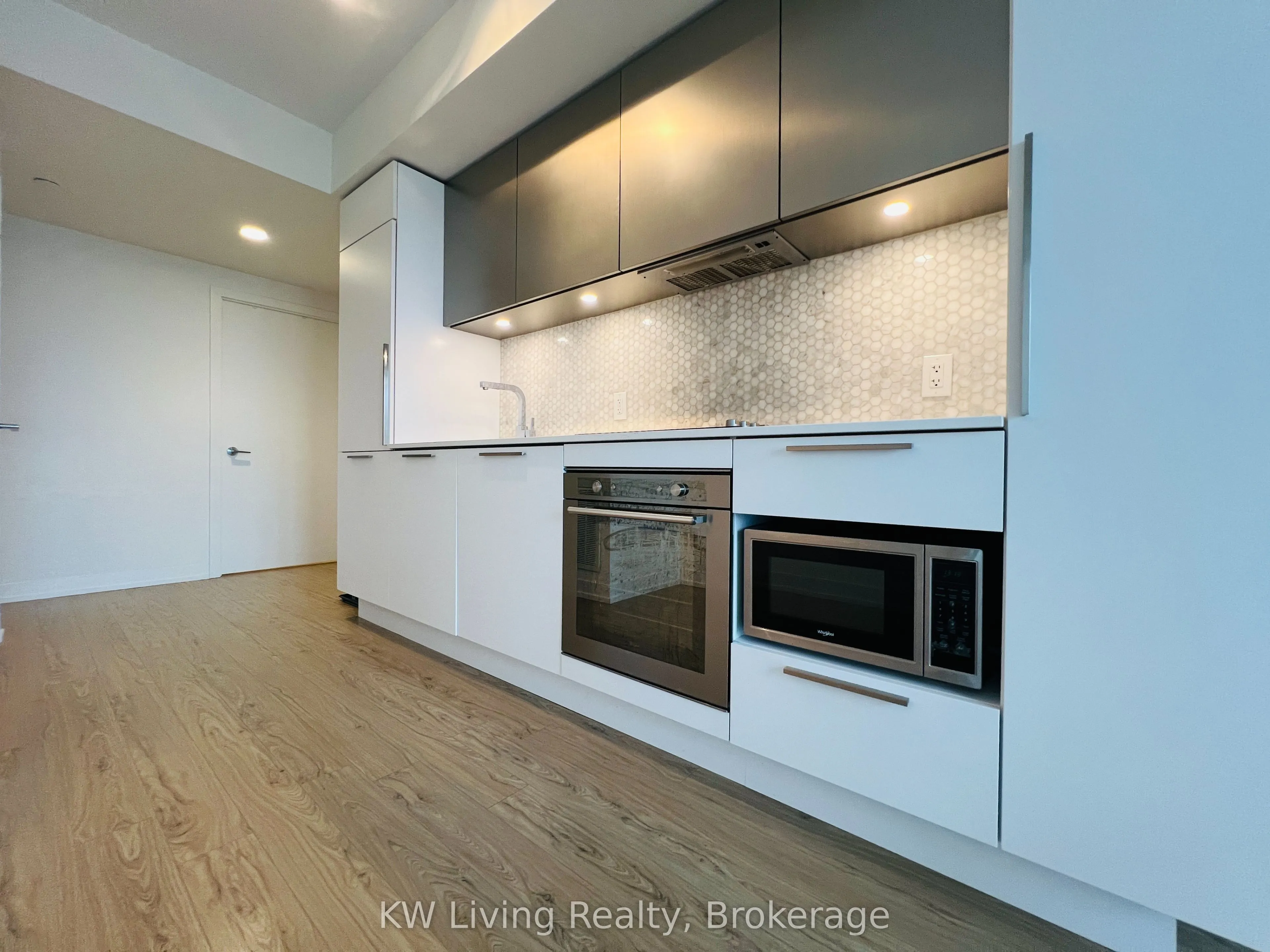85 Wood Street, #4315