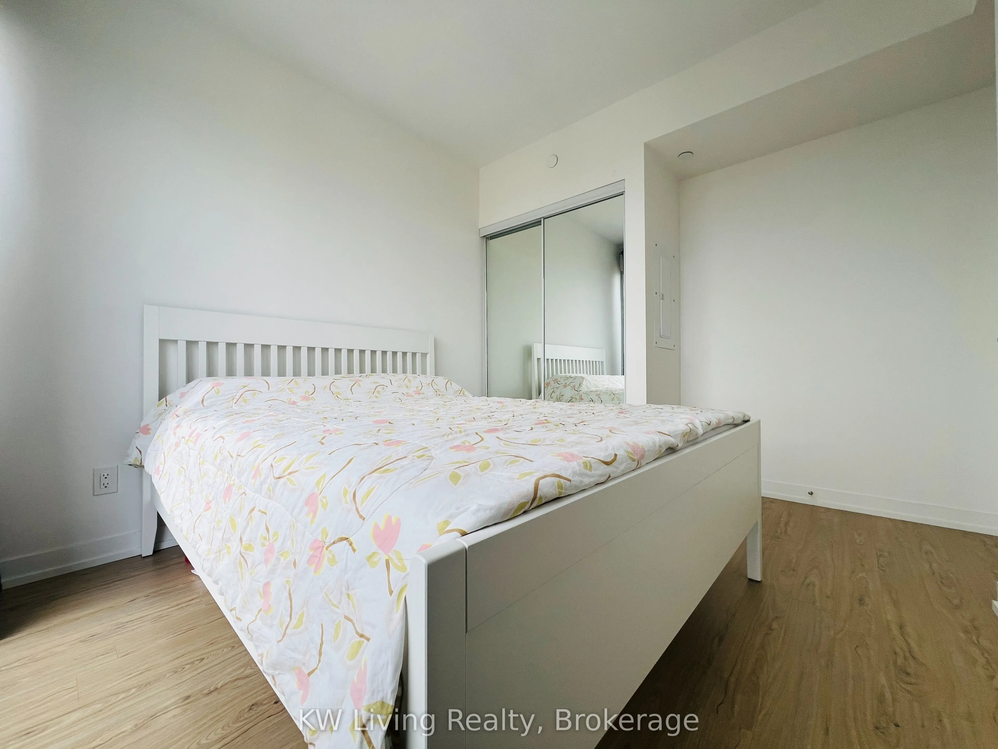 85 Wood Street, #4315