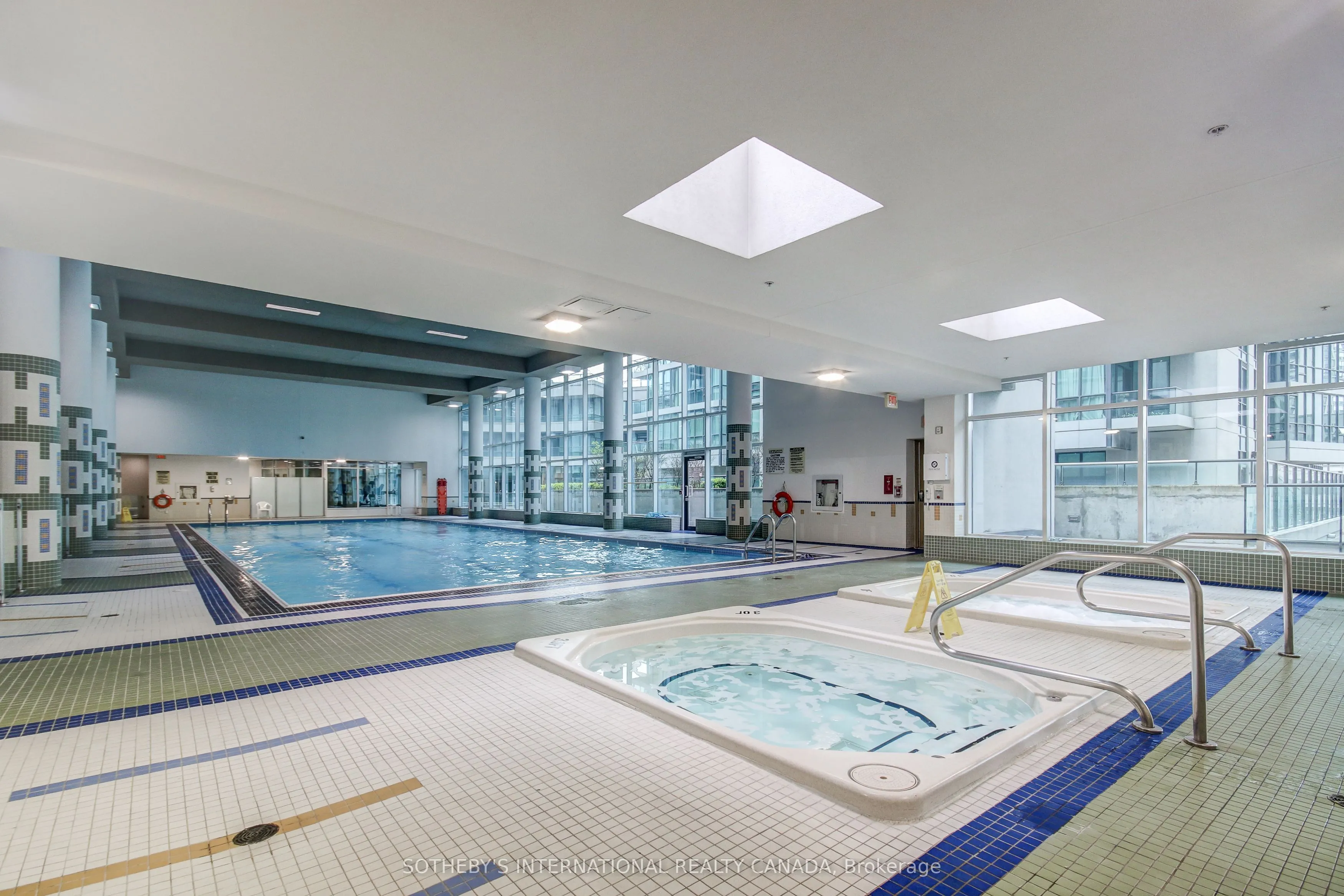 33 Bay Street, #508