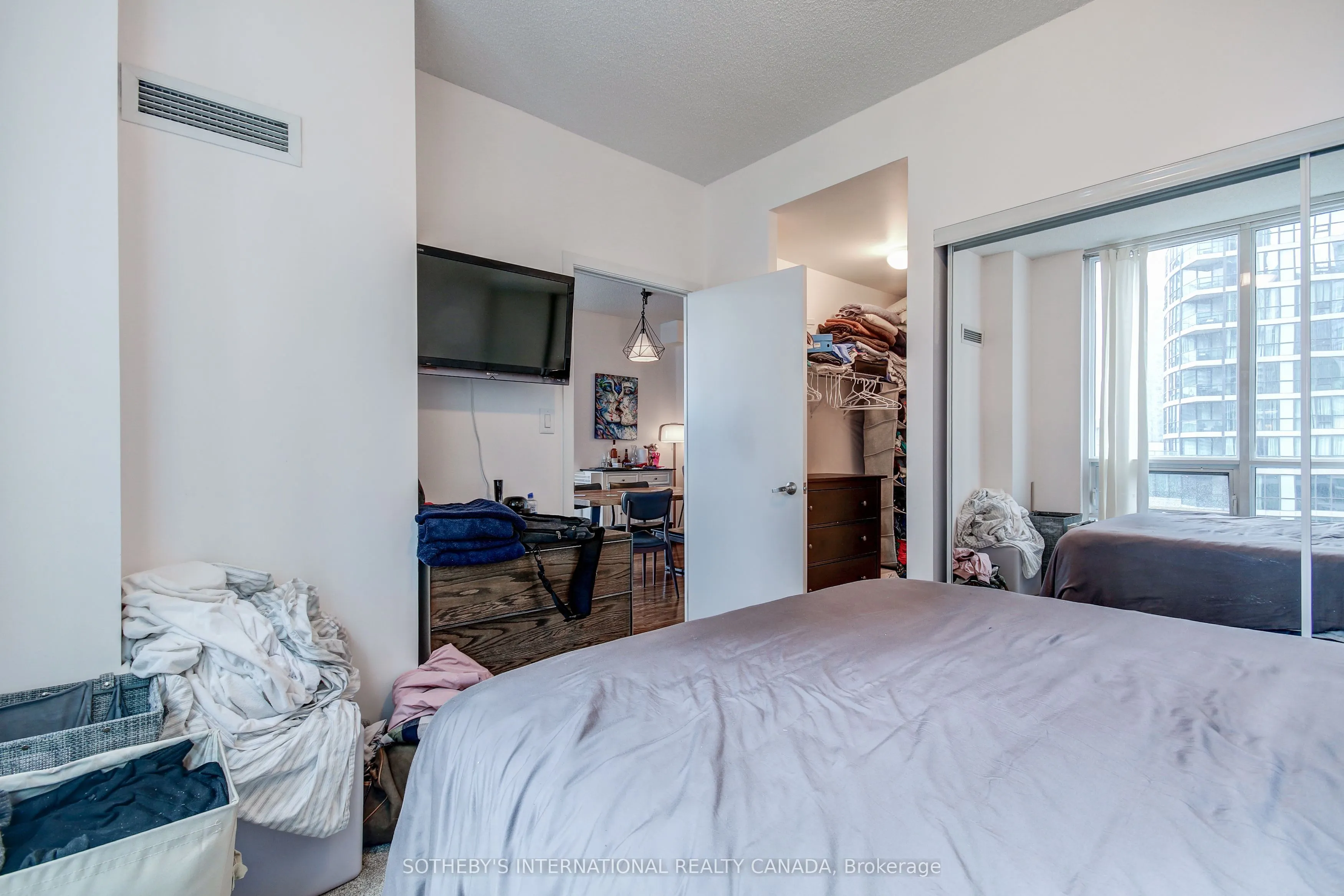 33 Bay Street, #508