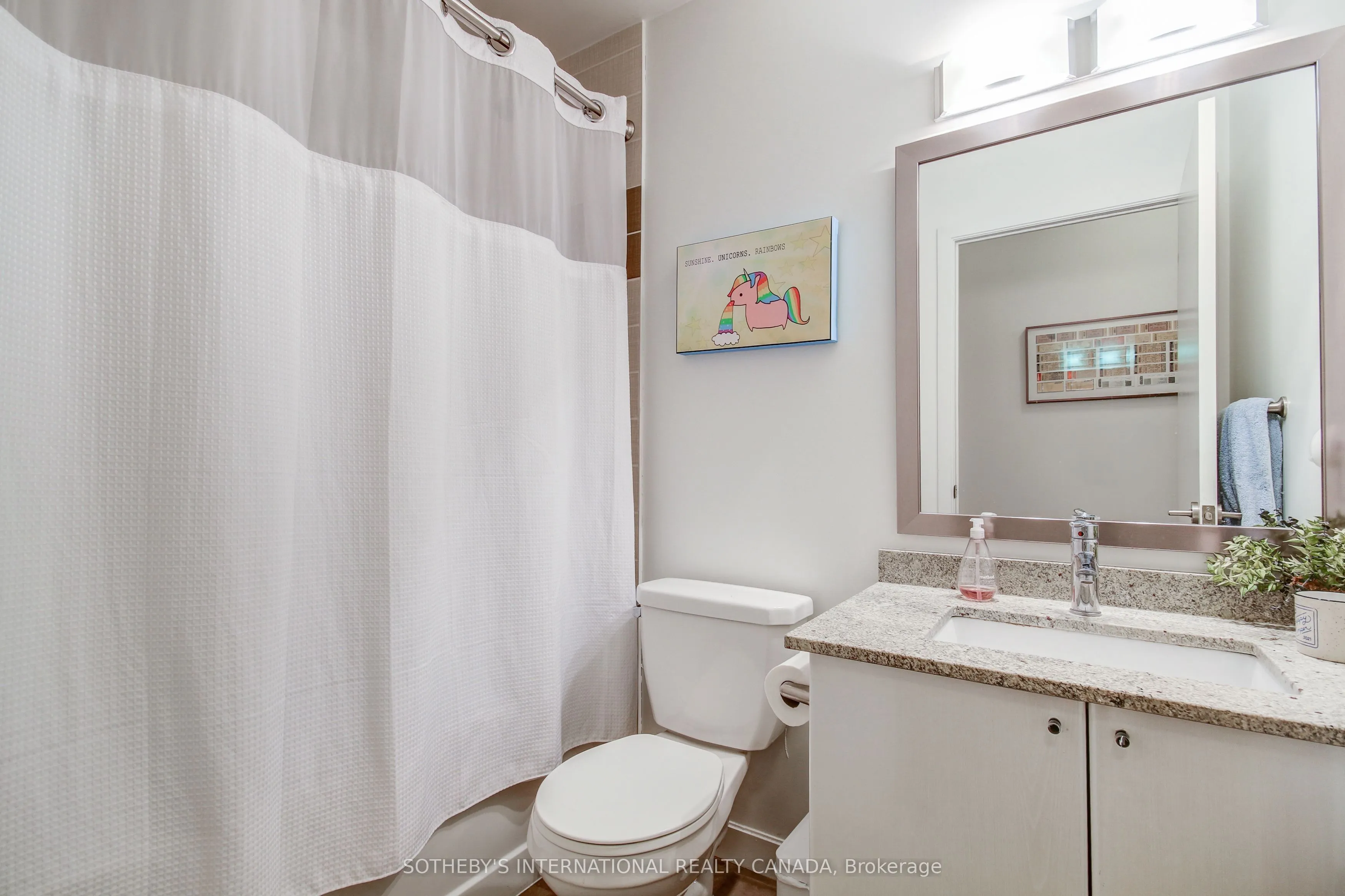 33 Bay Street, #508