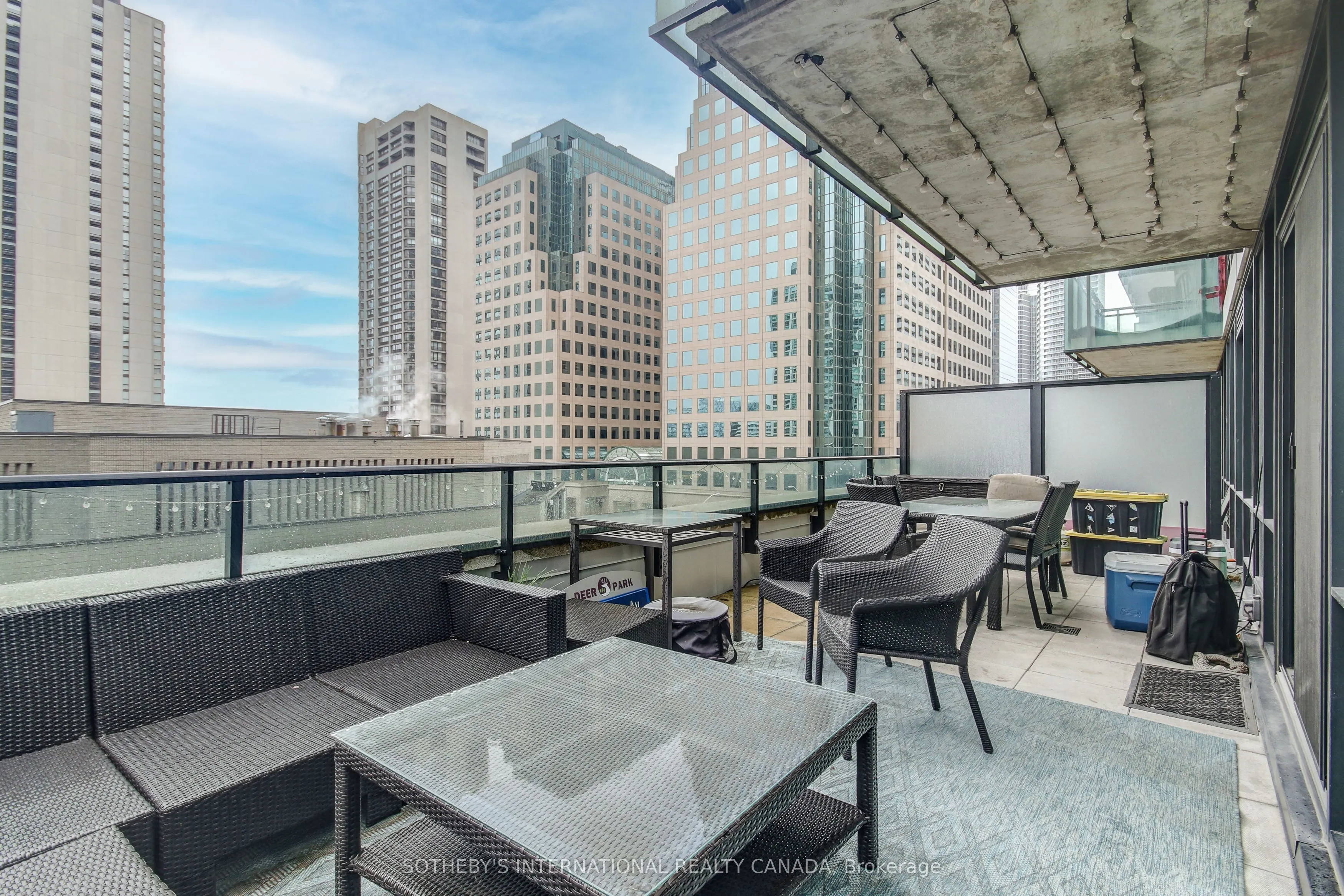 33 Bay Street, #508