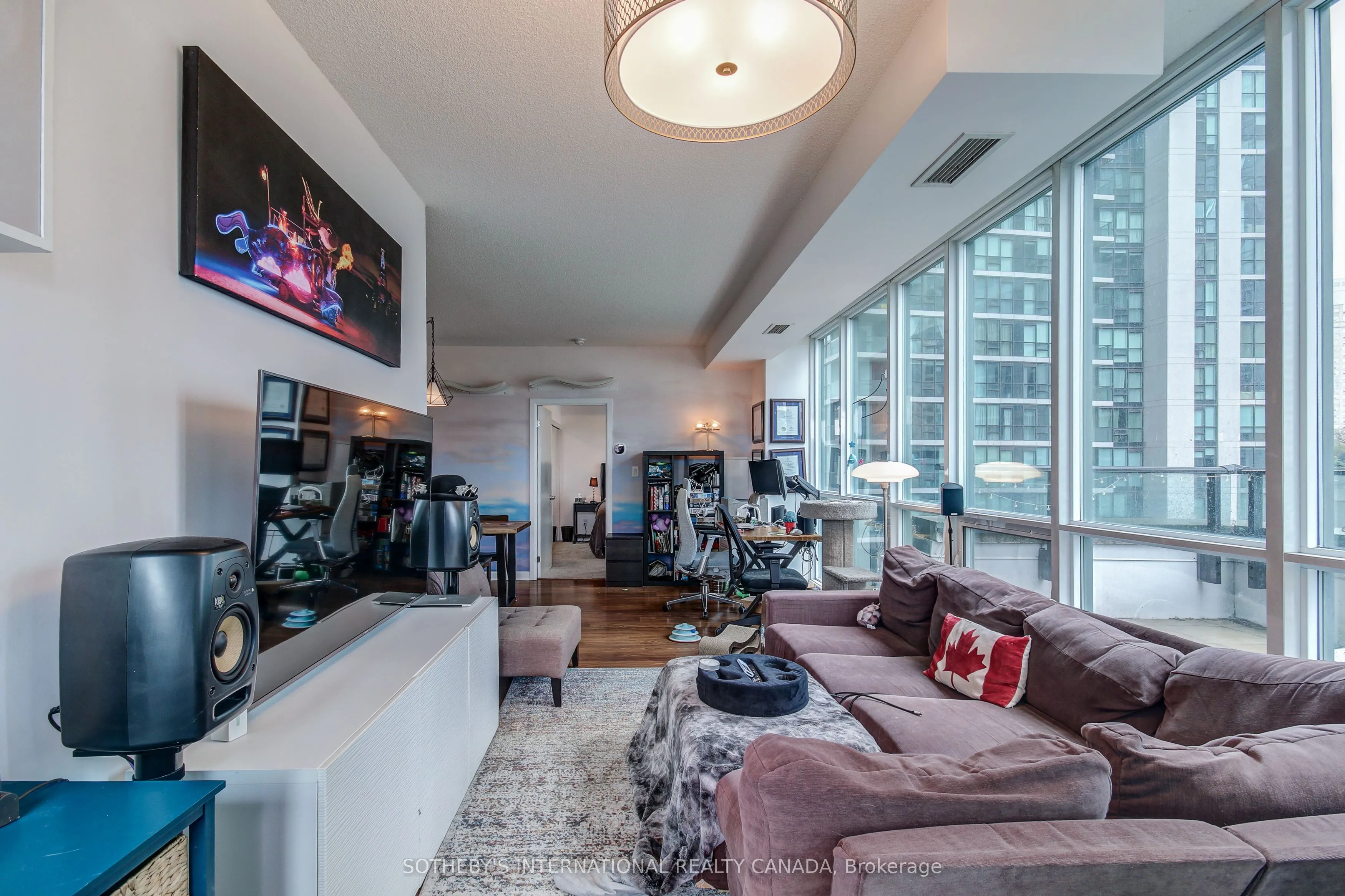 33 Bay Street, #508