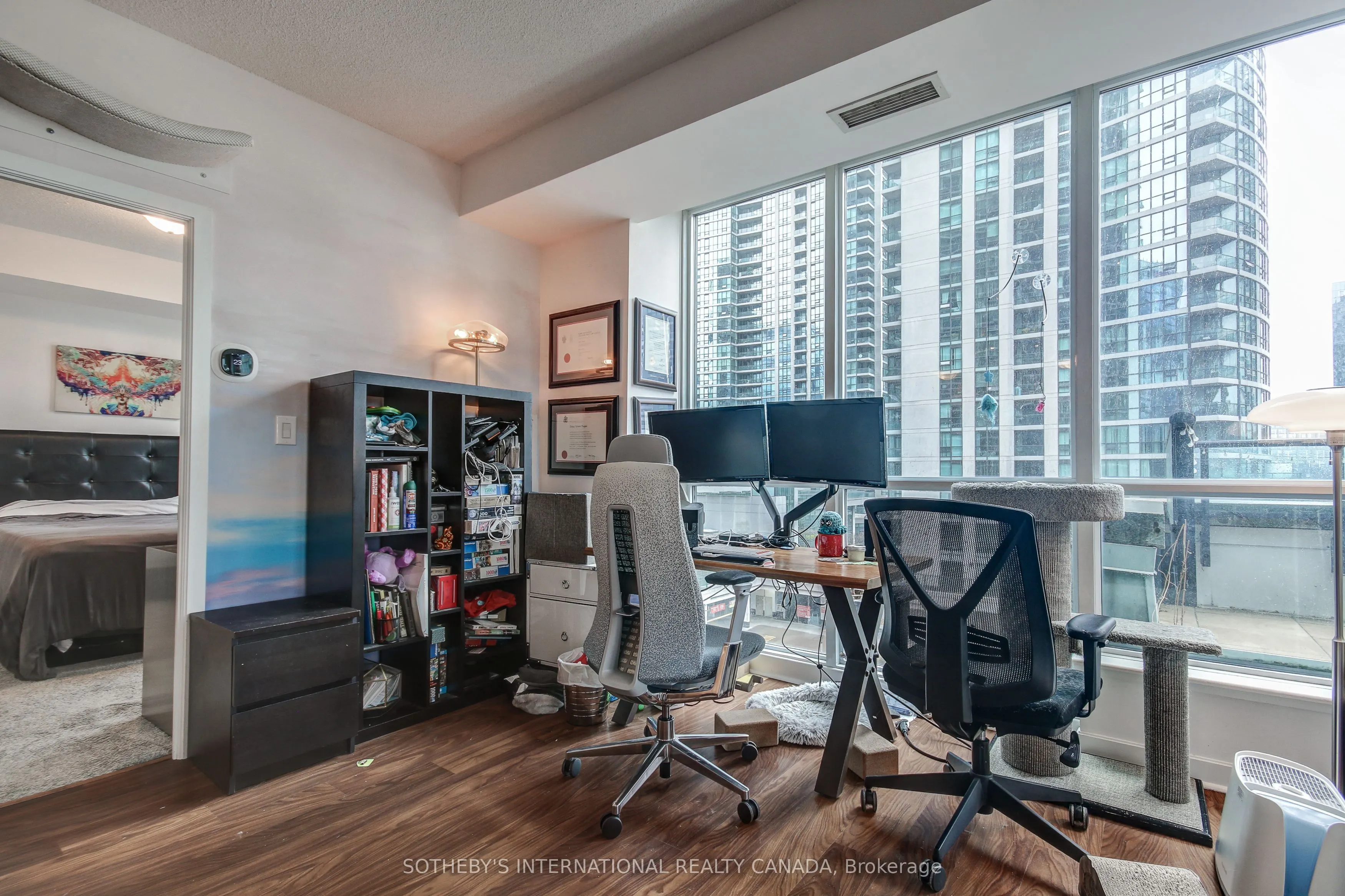 33 Bay Street, #508