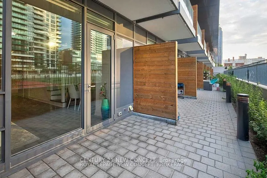 30 Roehampton Avenue, #TH14