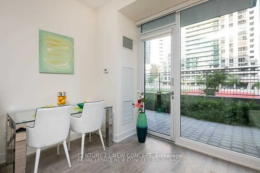 30 Roehampton Avenue, #TH14