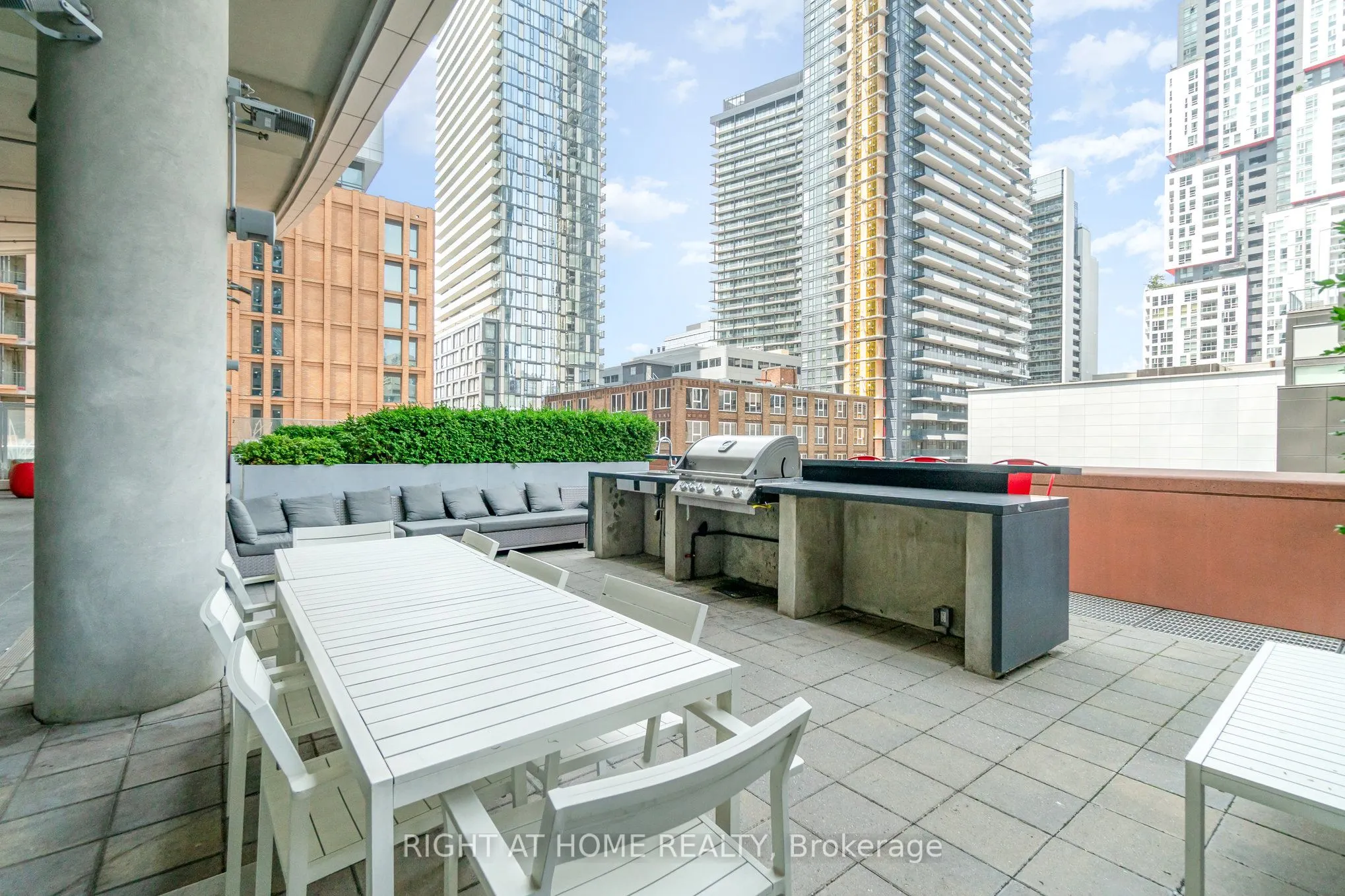 21 Widmer Street, #1403