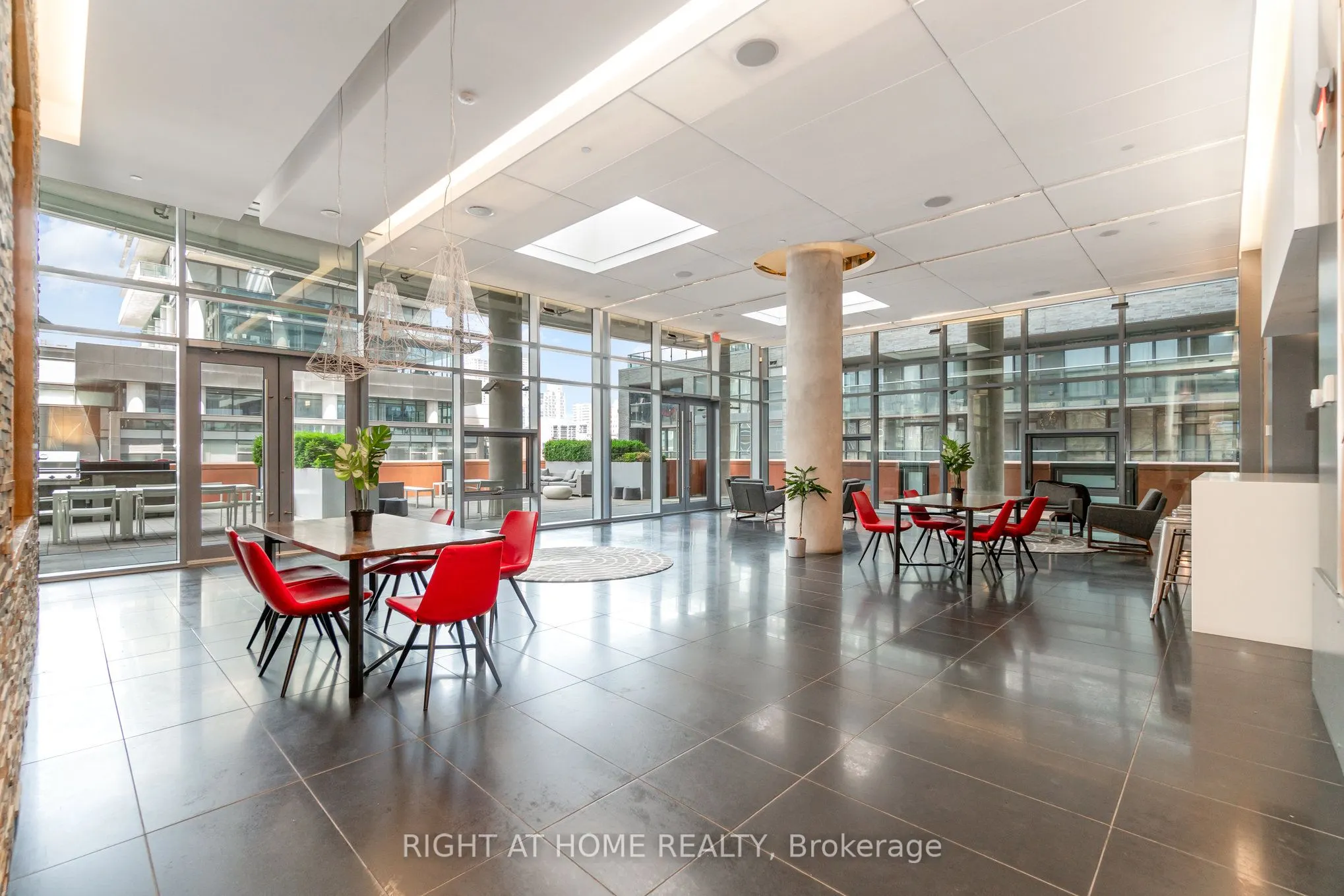 21 Widmer Street, #1403