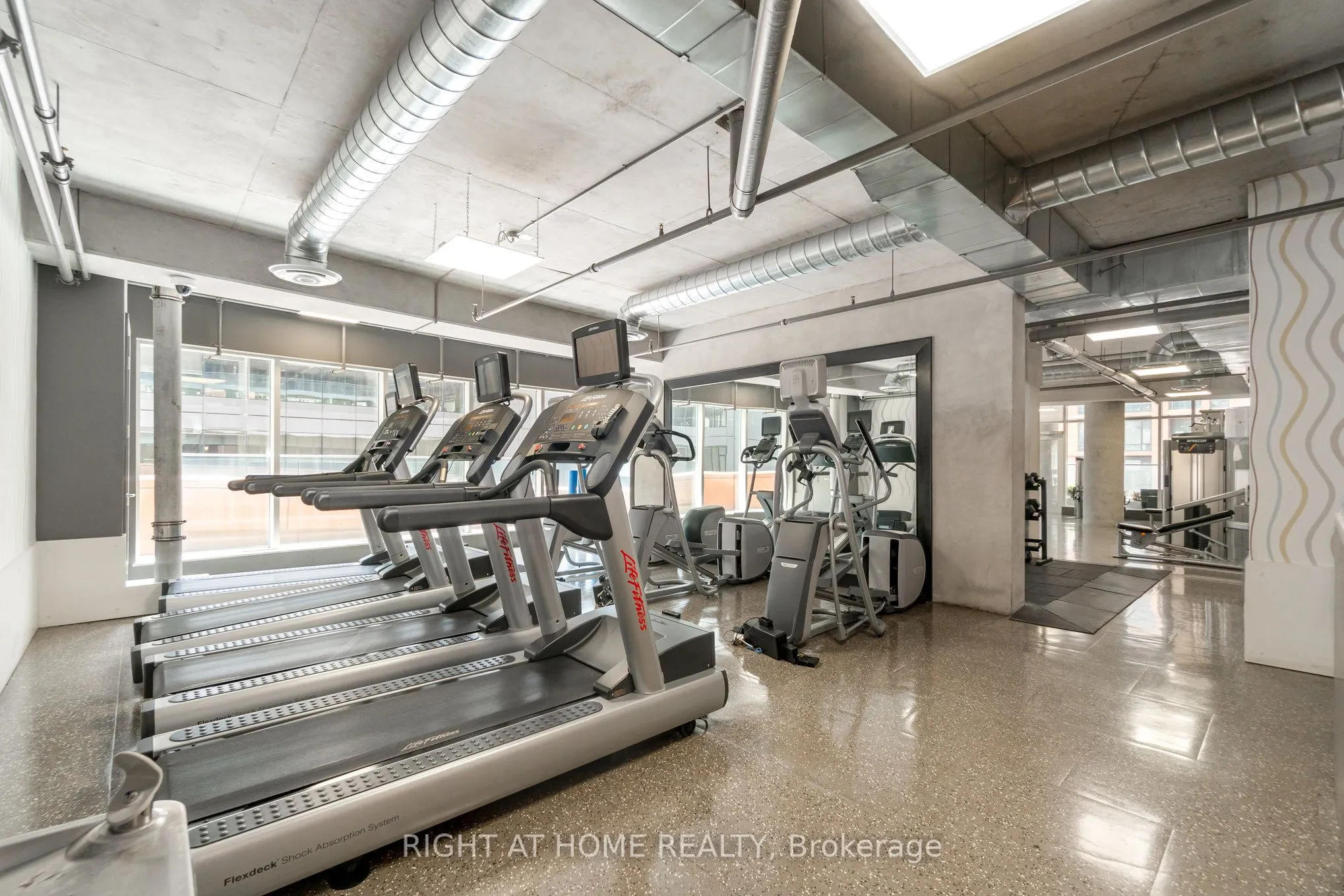 21 Widmer Street, #1403