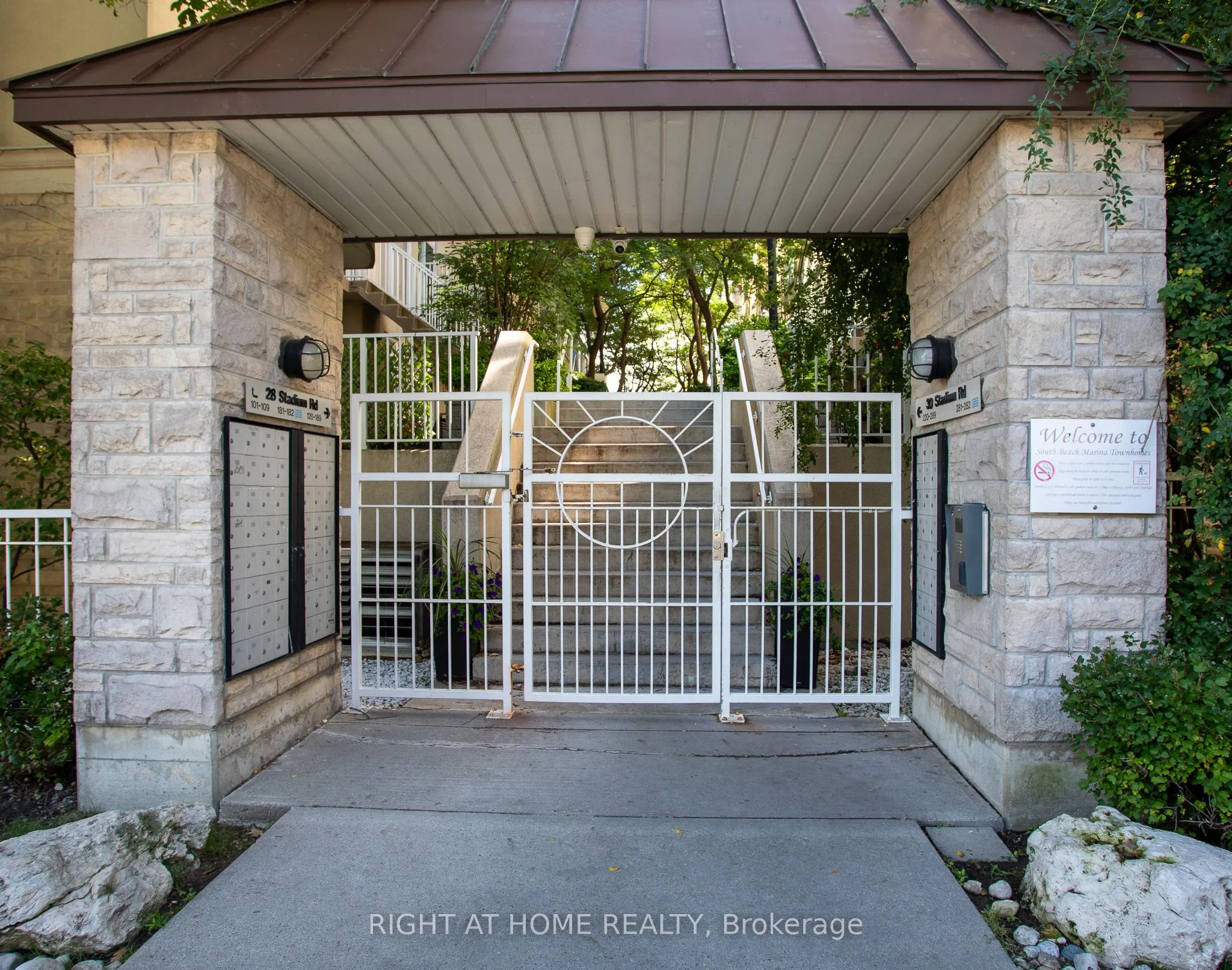 30 Stadium Road, #250