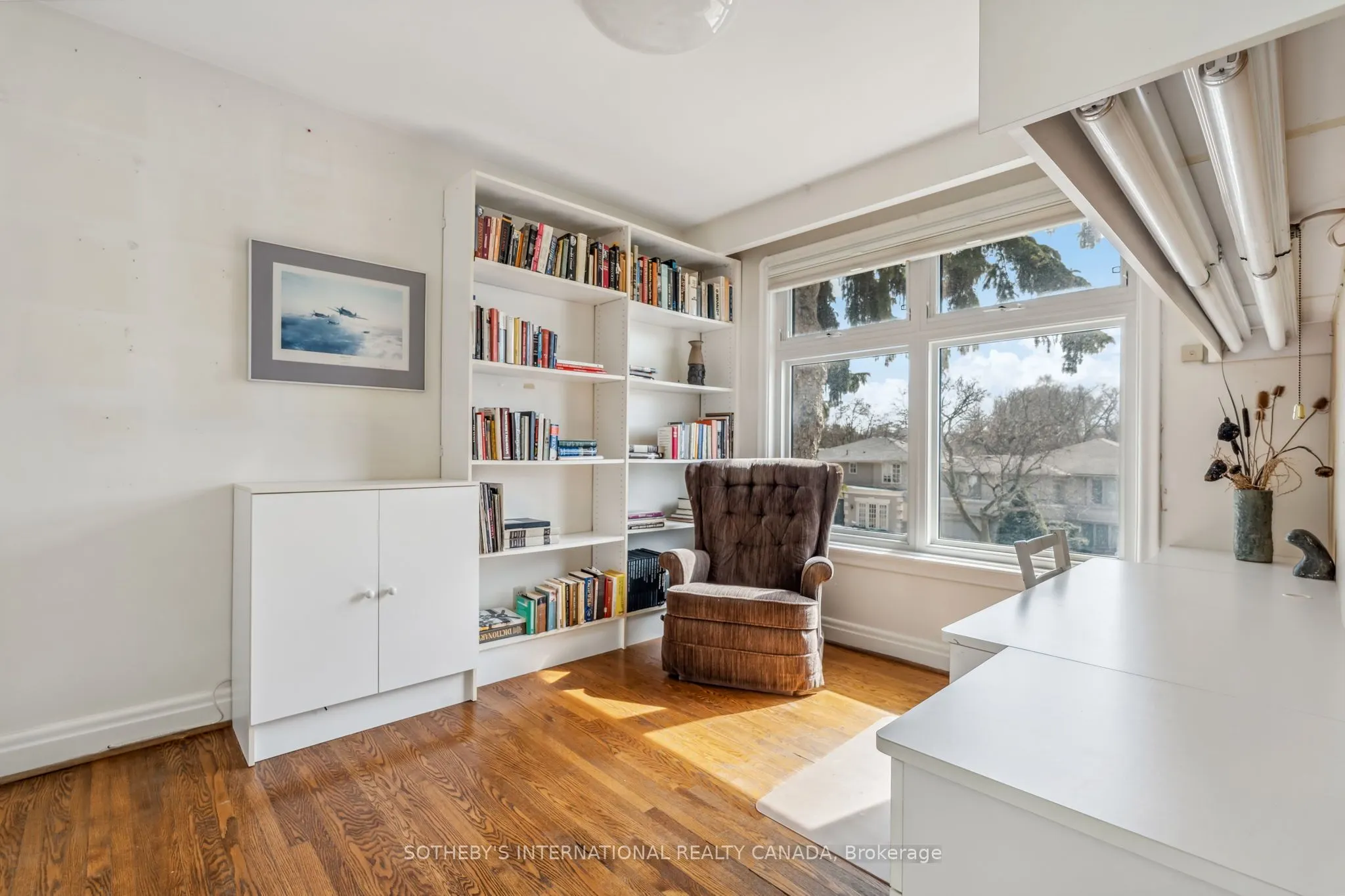 78 Ridelle Avenue