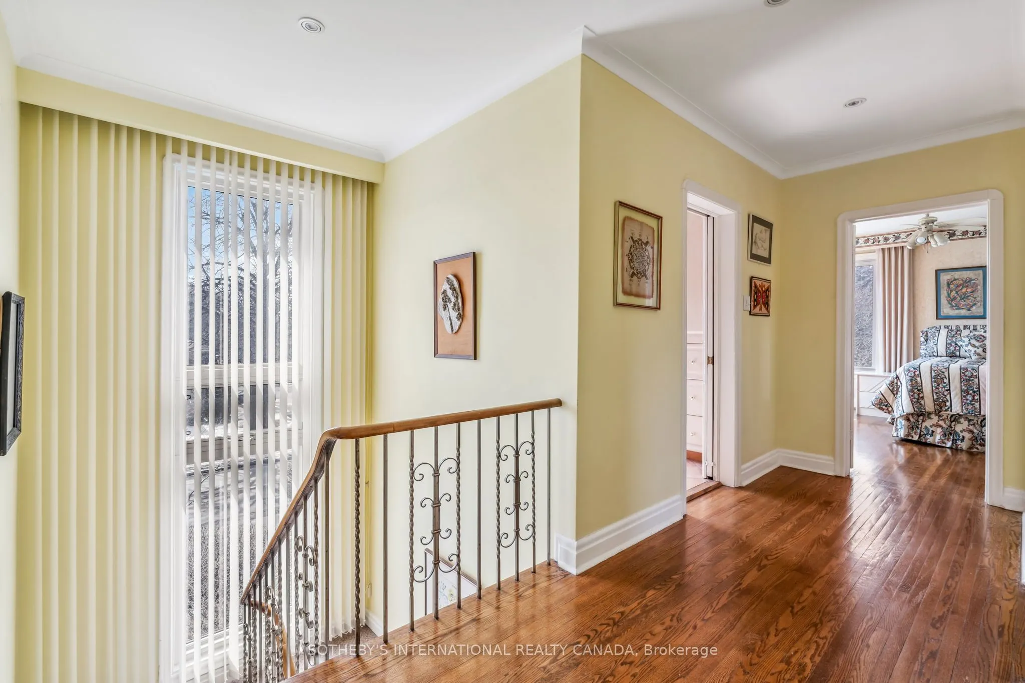 78 Ridelle Avenue