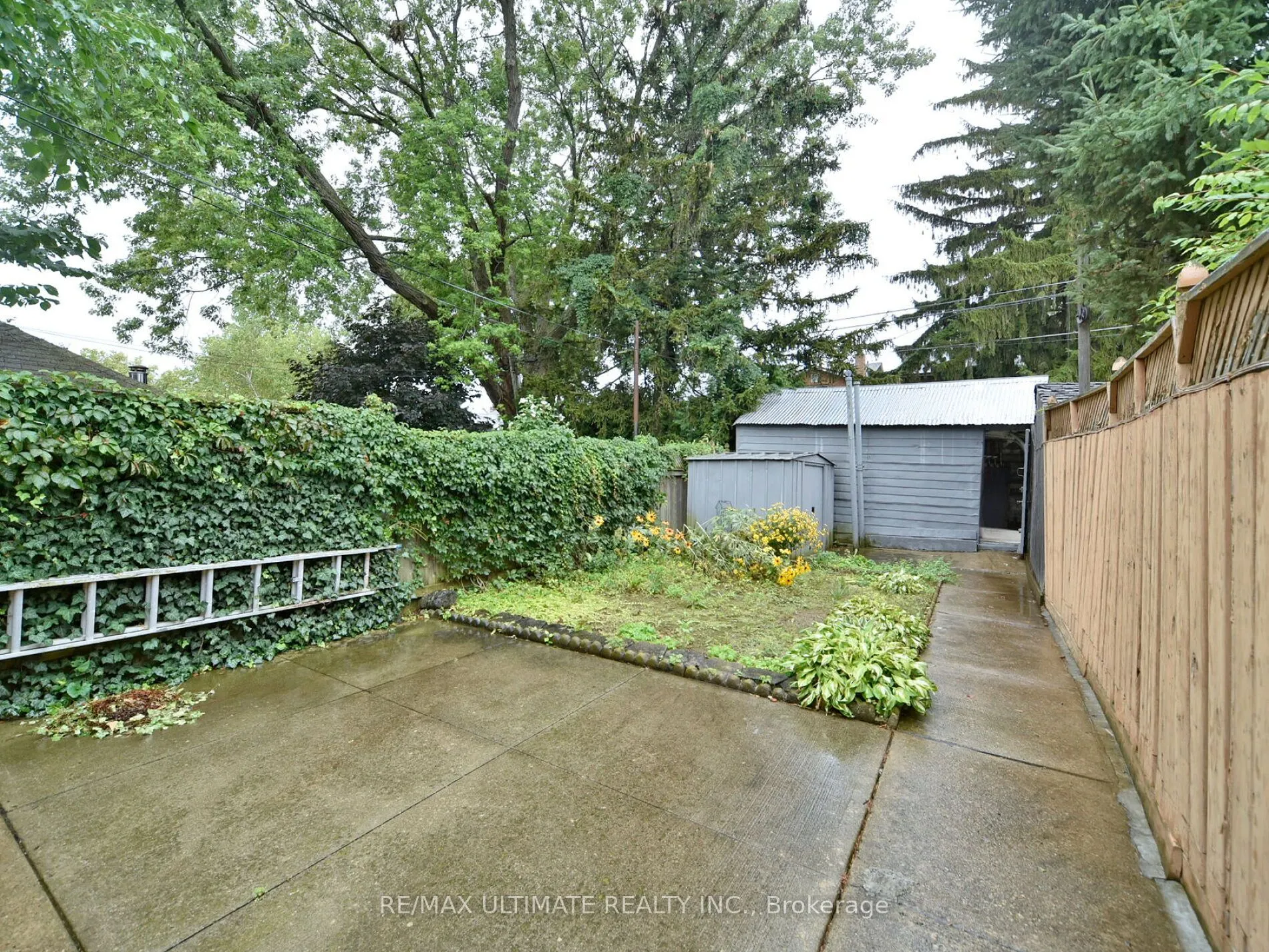 86 CHERRYWOOD Avenue