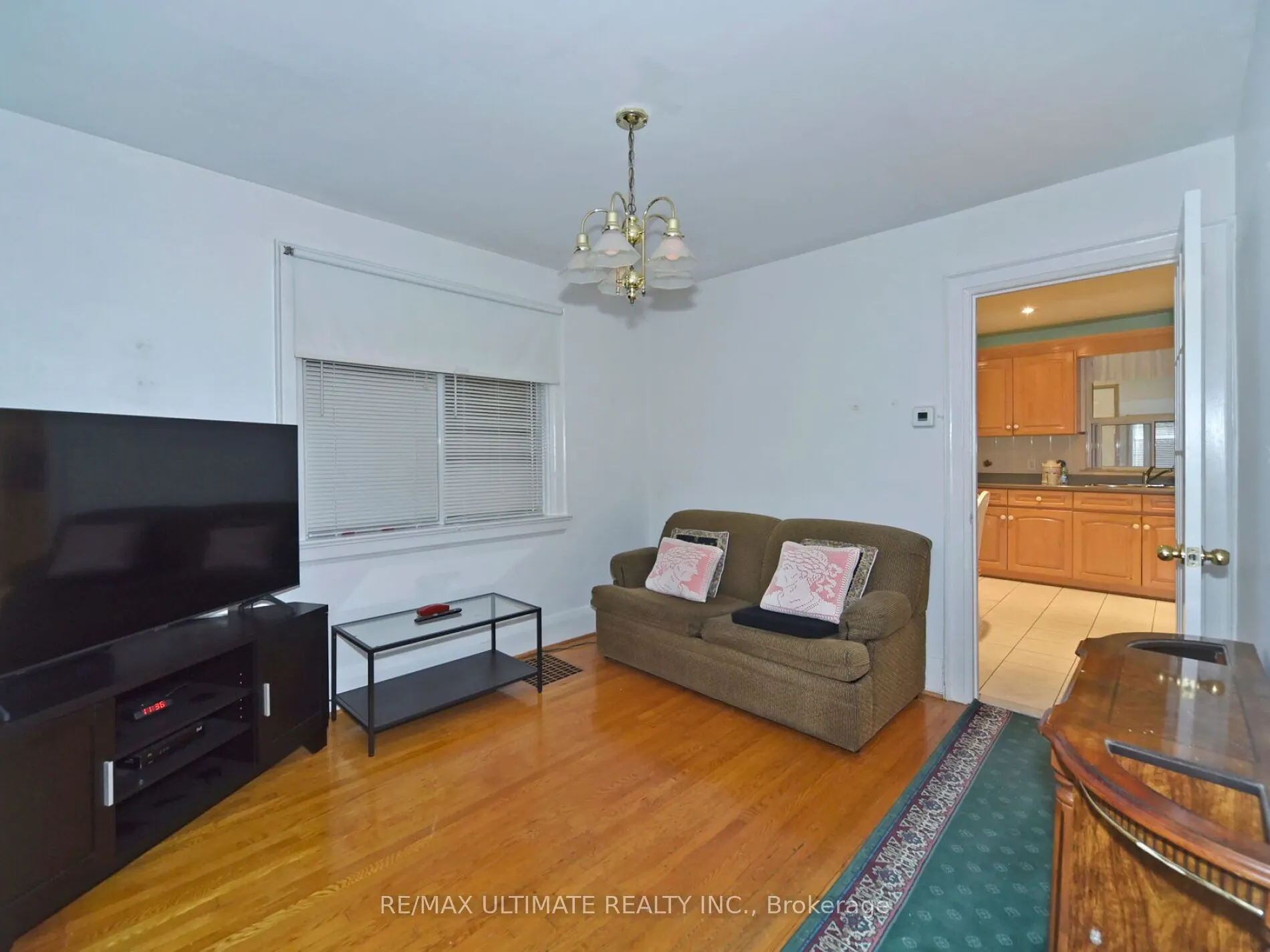 86 CHERRYWOOD Avenue