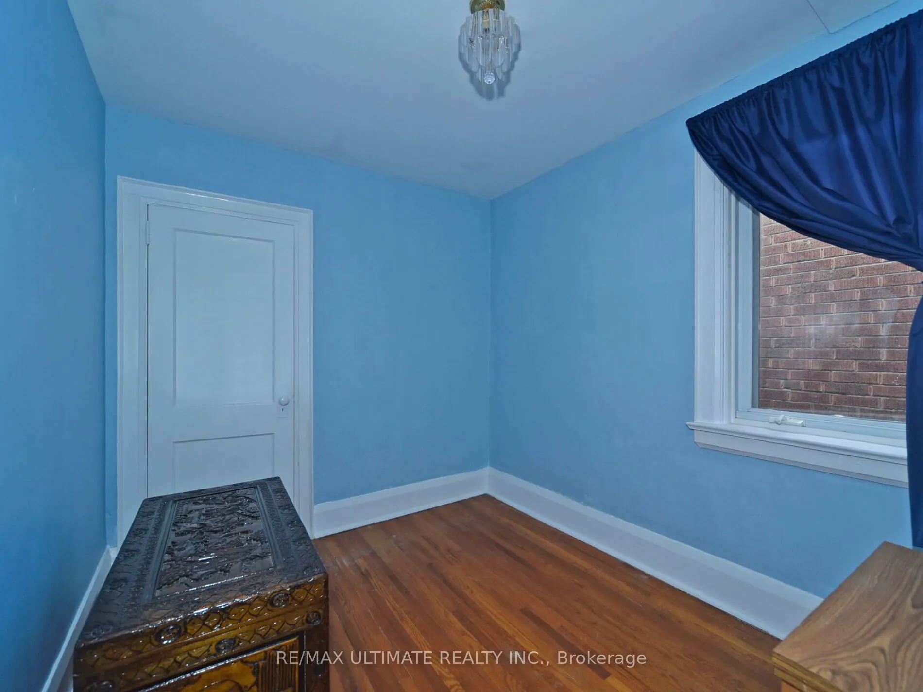 86 CHERRYWOOD Avenue