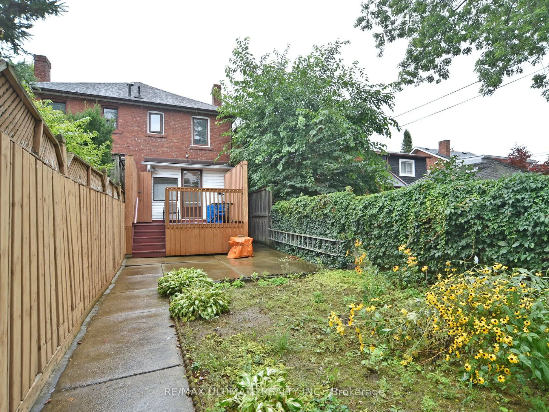 86 CHERRYWOOD Avenue