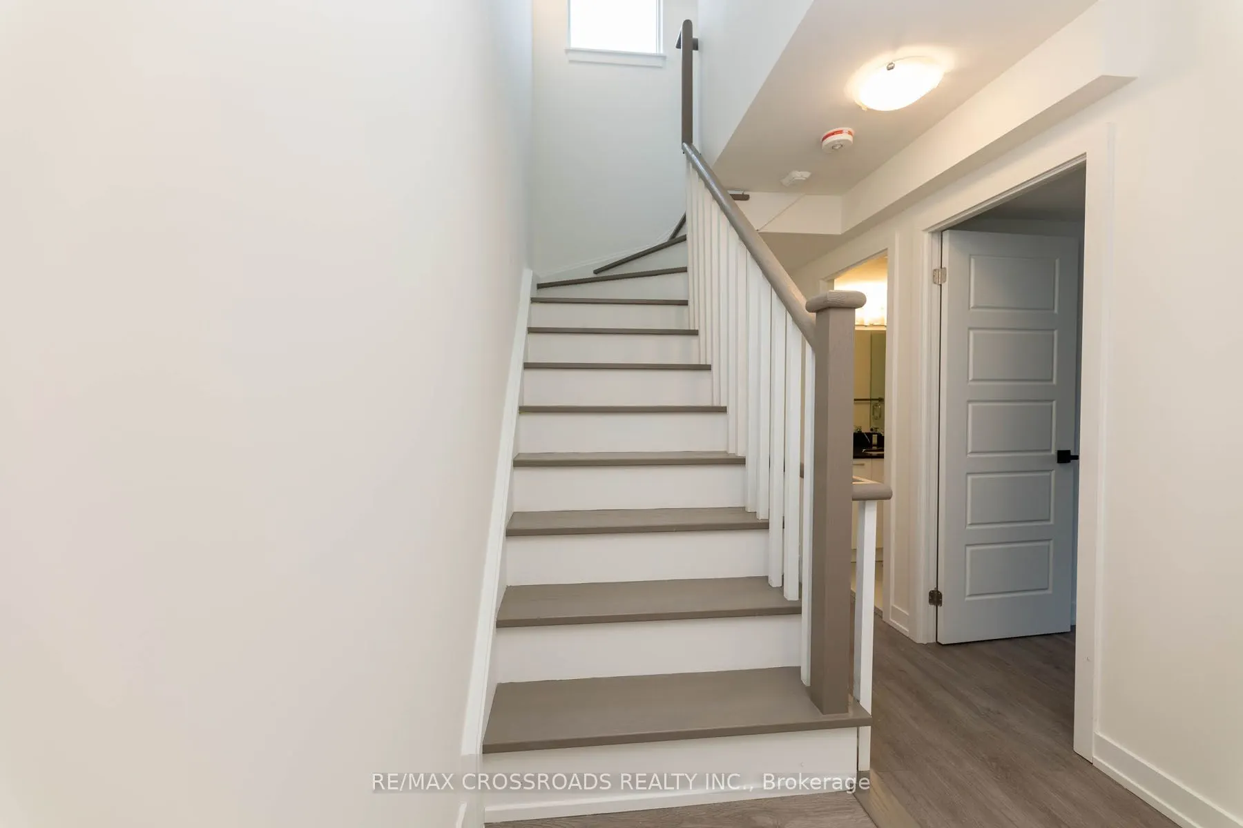 861 Sheppard Avenue W, #Th47