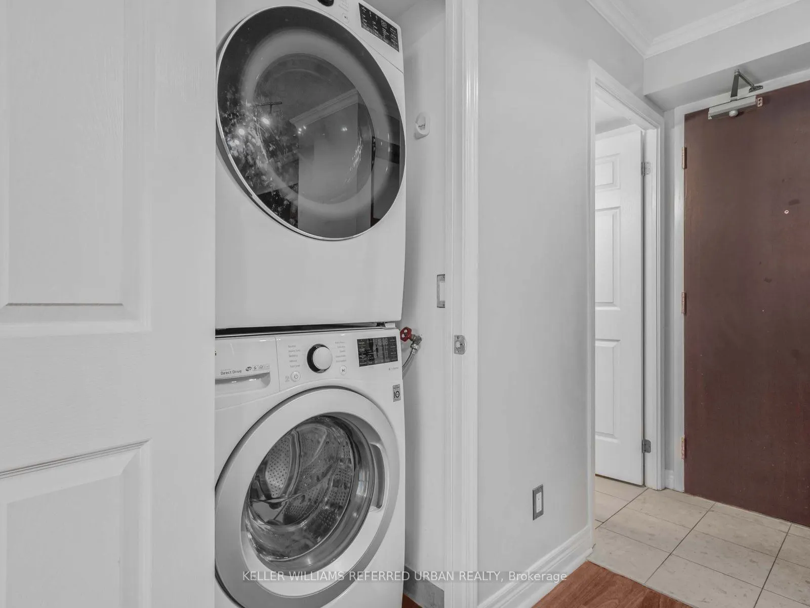 30 Grand Trunk Crescent, #705