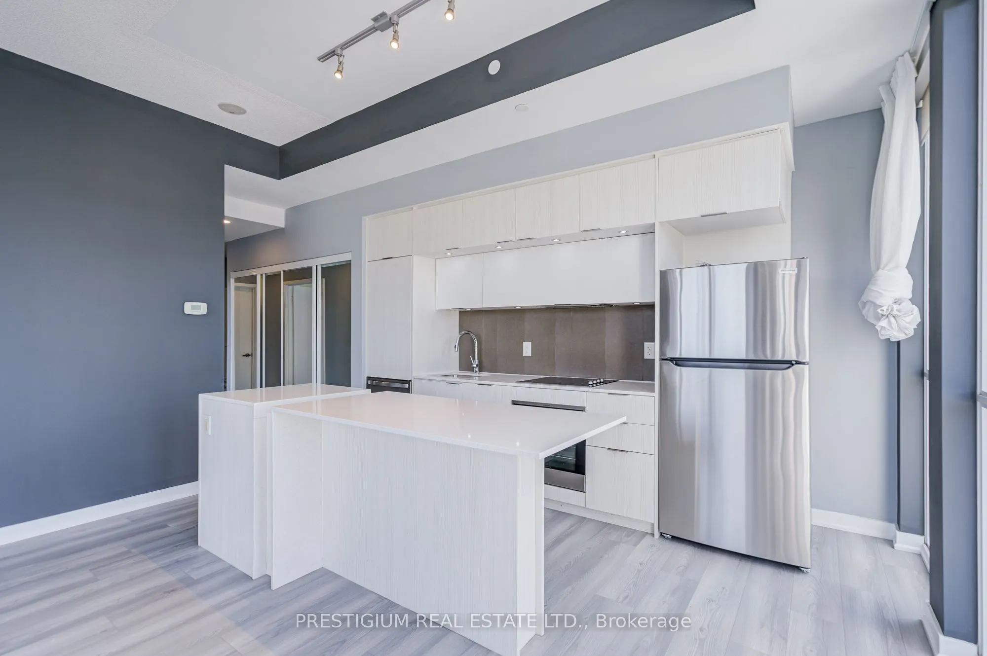 170 Sumach Street, #418