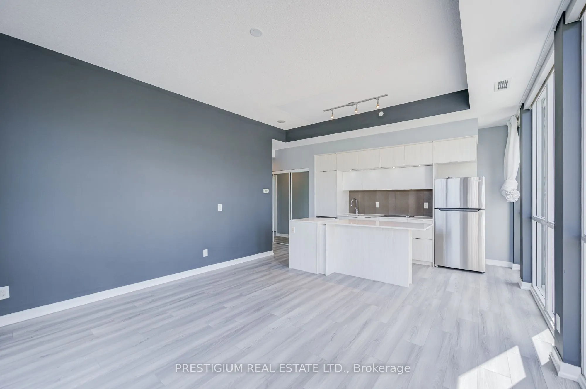170 Sumach Street, #418