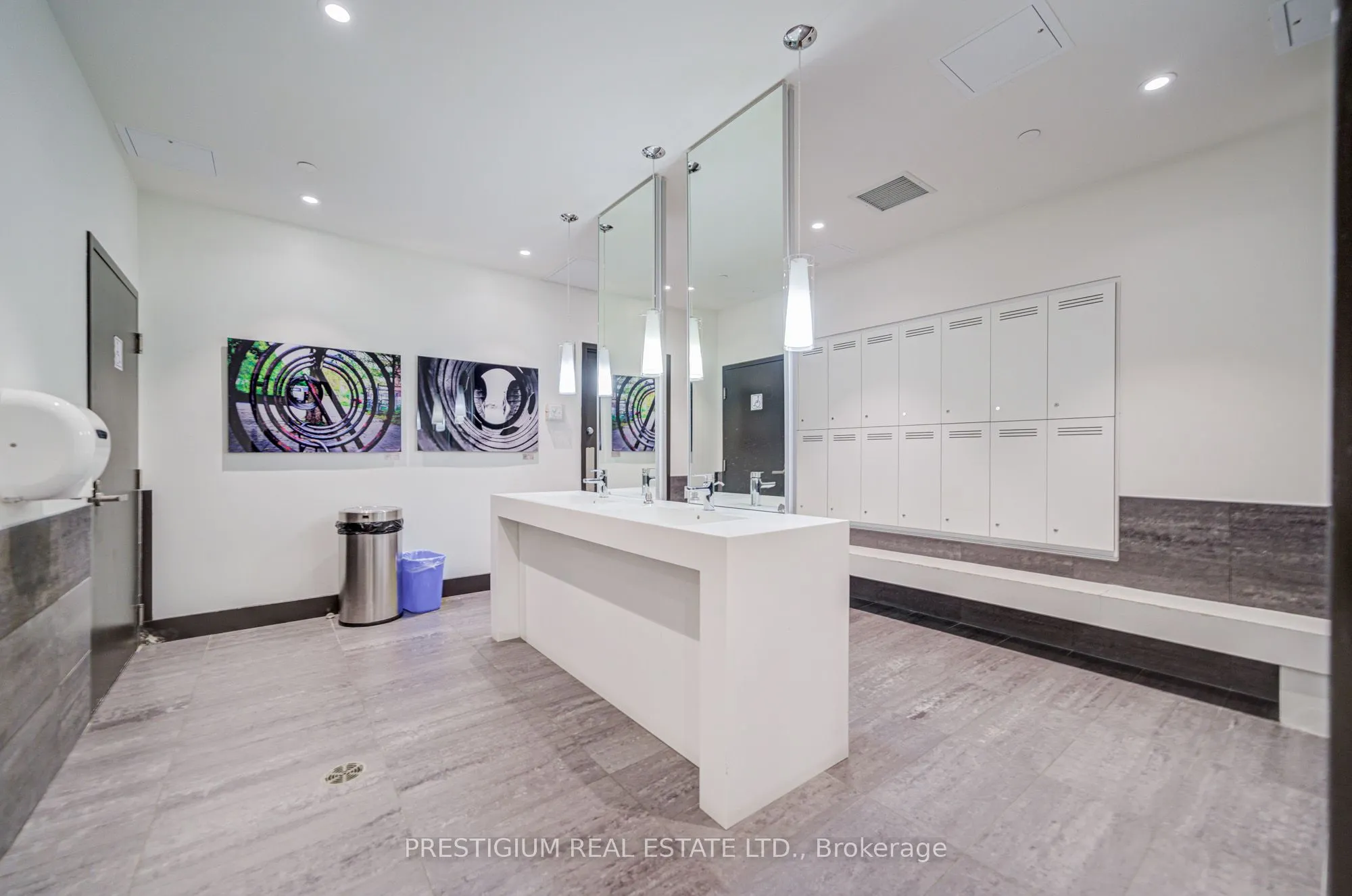 170 Sumach Street, #418