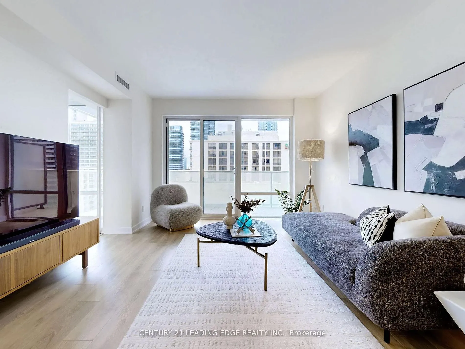 501 Yonge Street, #1009