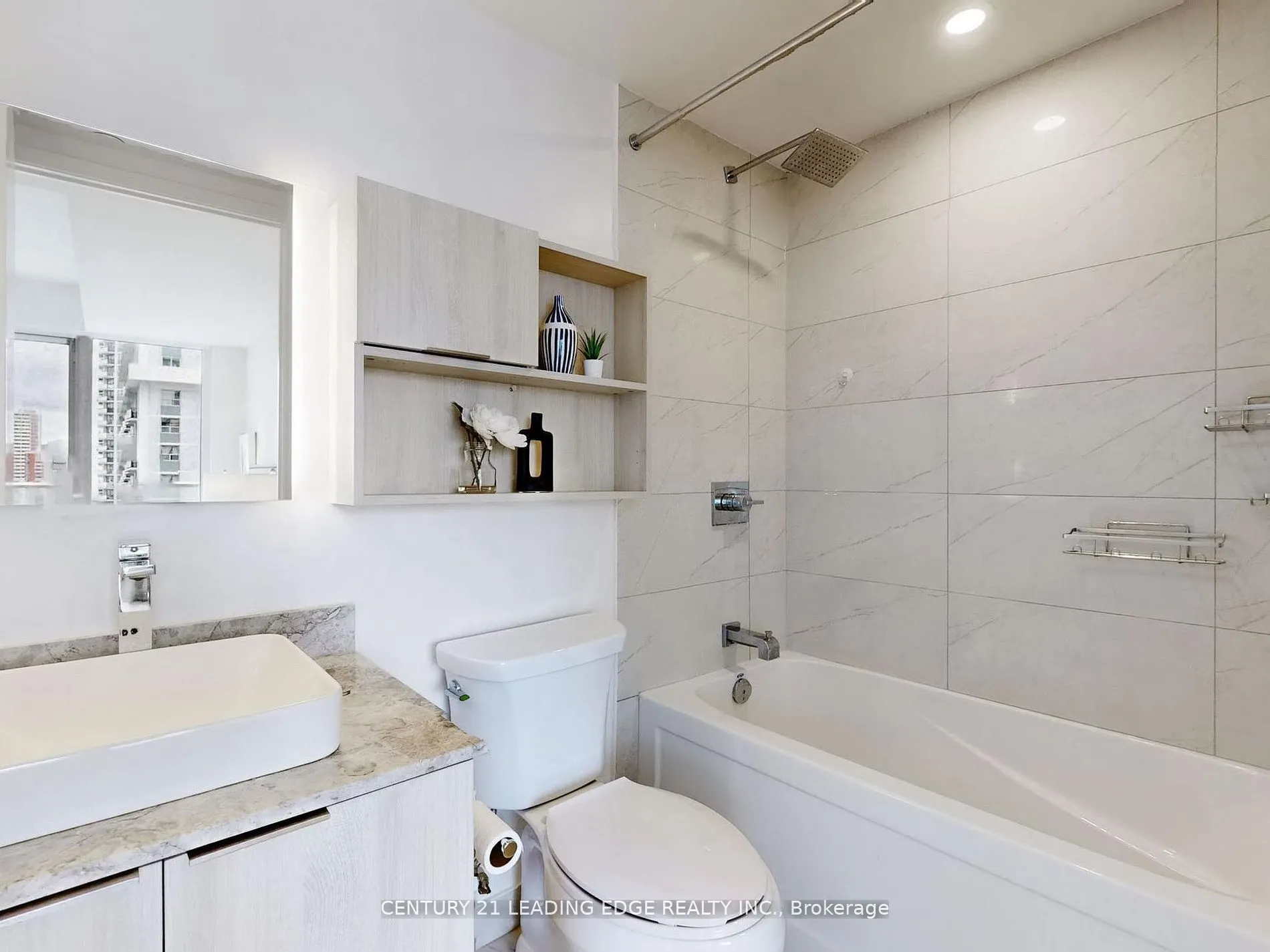 501 Yonge Street, #1009