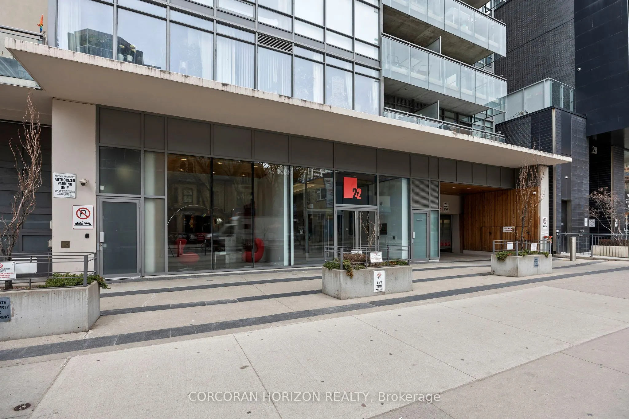 22 Wellesley Street E, #507