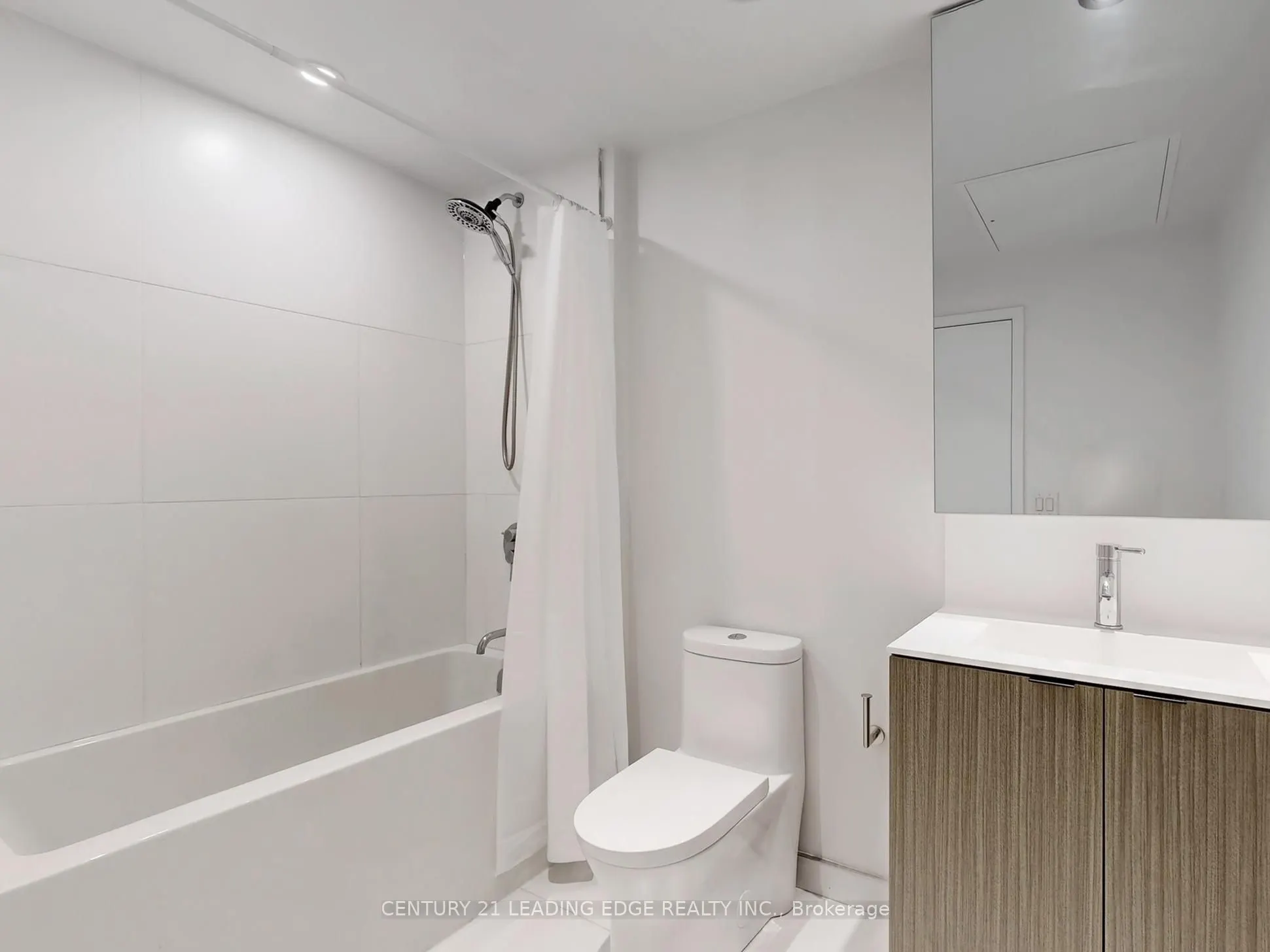 20 Edward Street, #2403