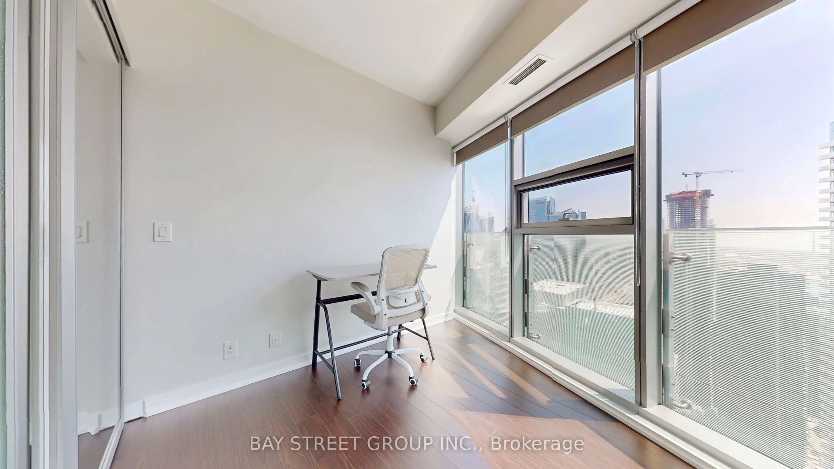 14 York Street, #5903