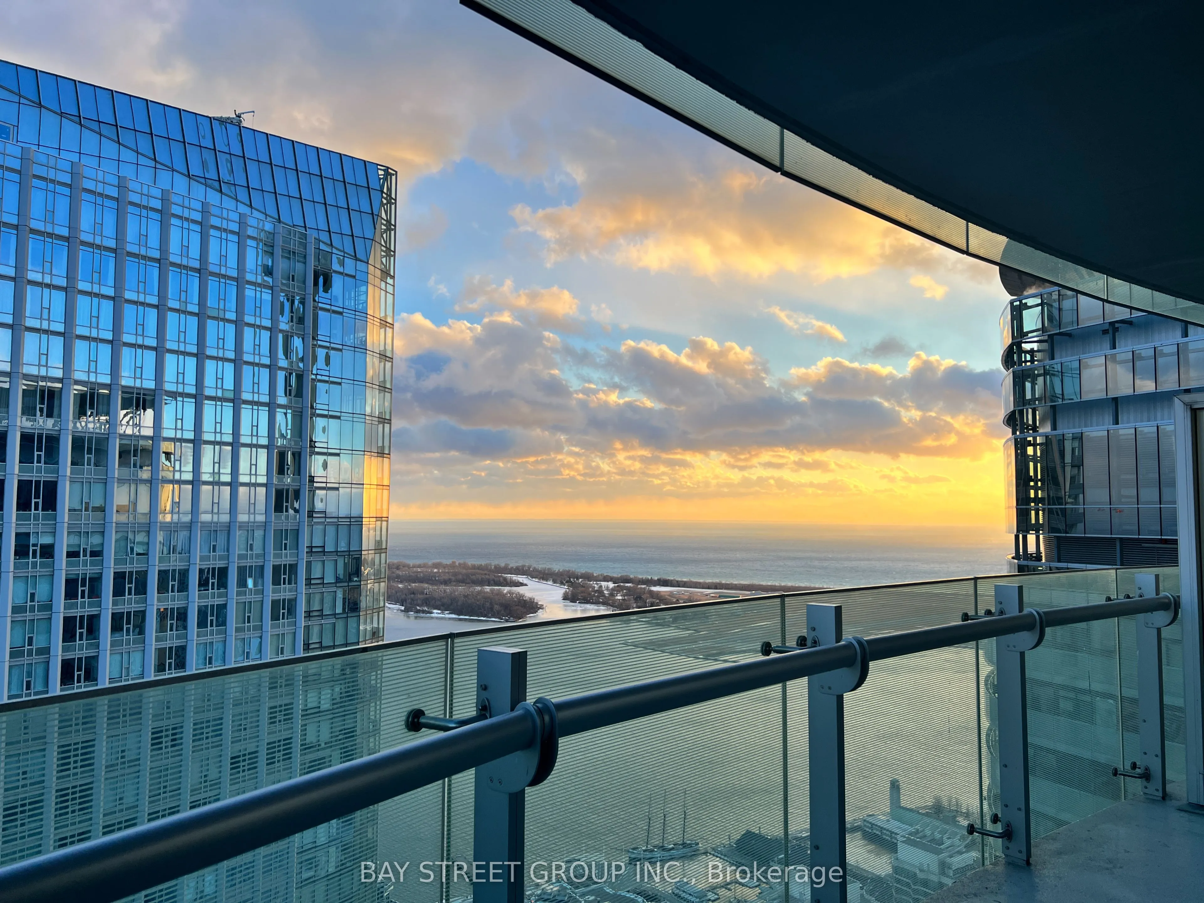 14 York Street, #5903
