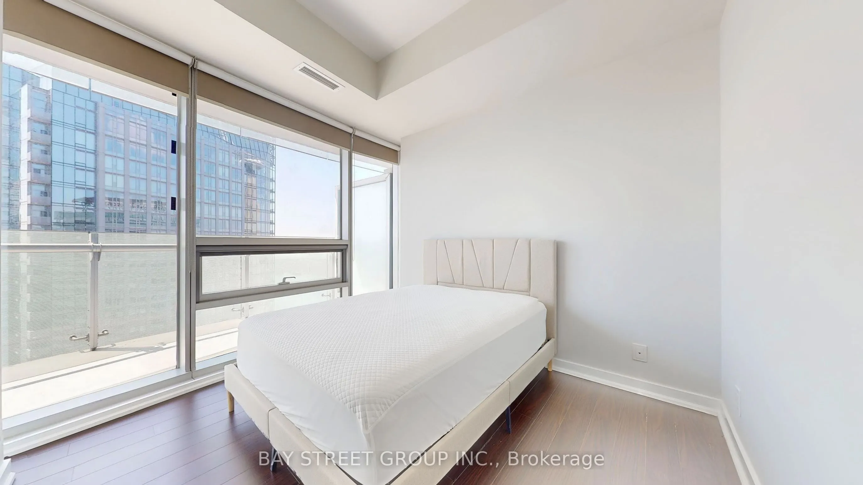 14 York Street, #5903