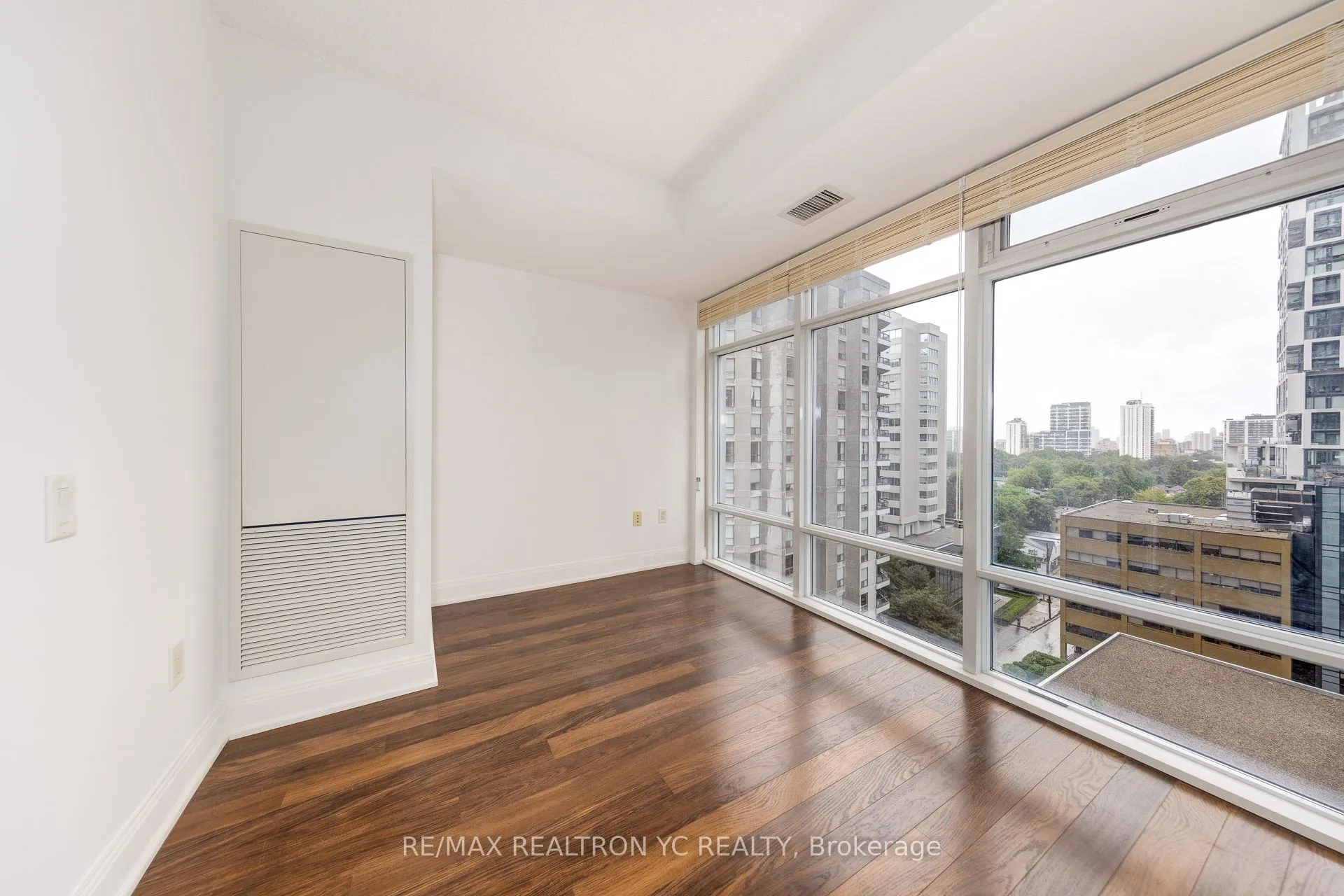 2191 Yonge Street, #1103