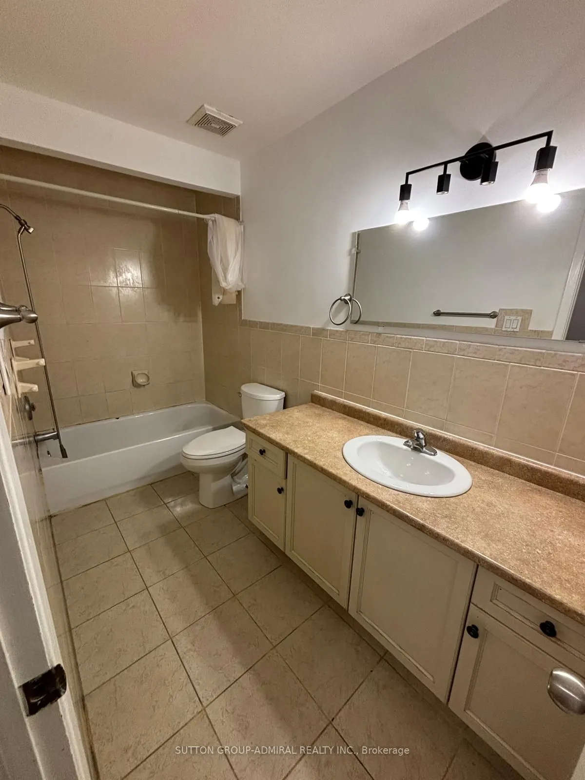 116 Fisherville Road