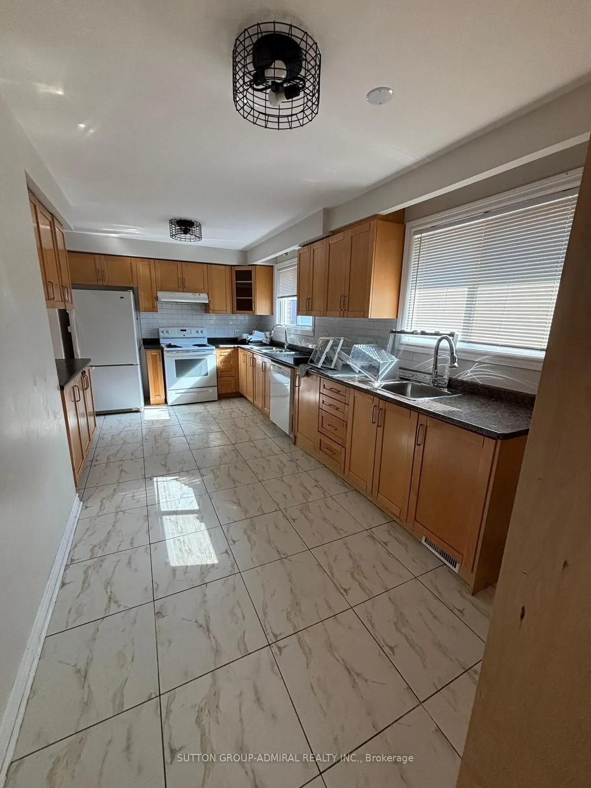 116 Fisherville Road