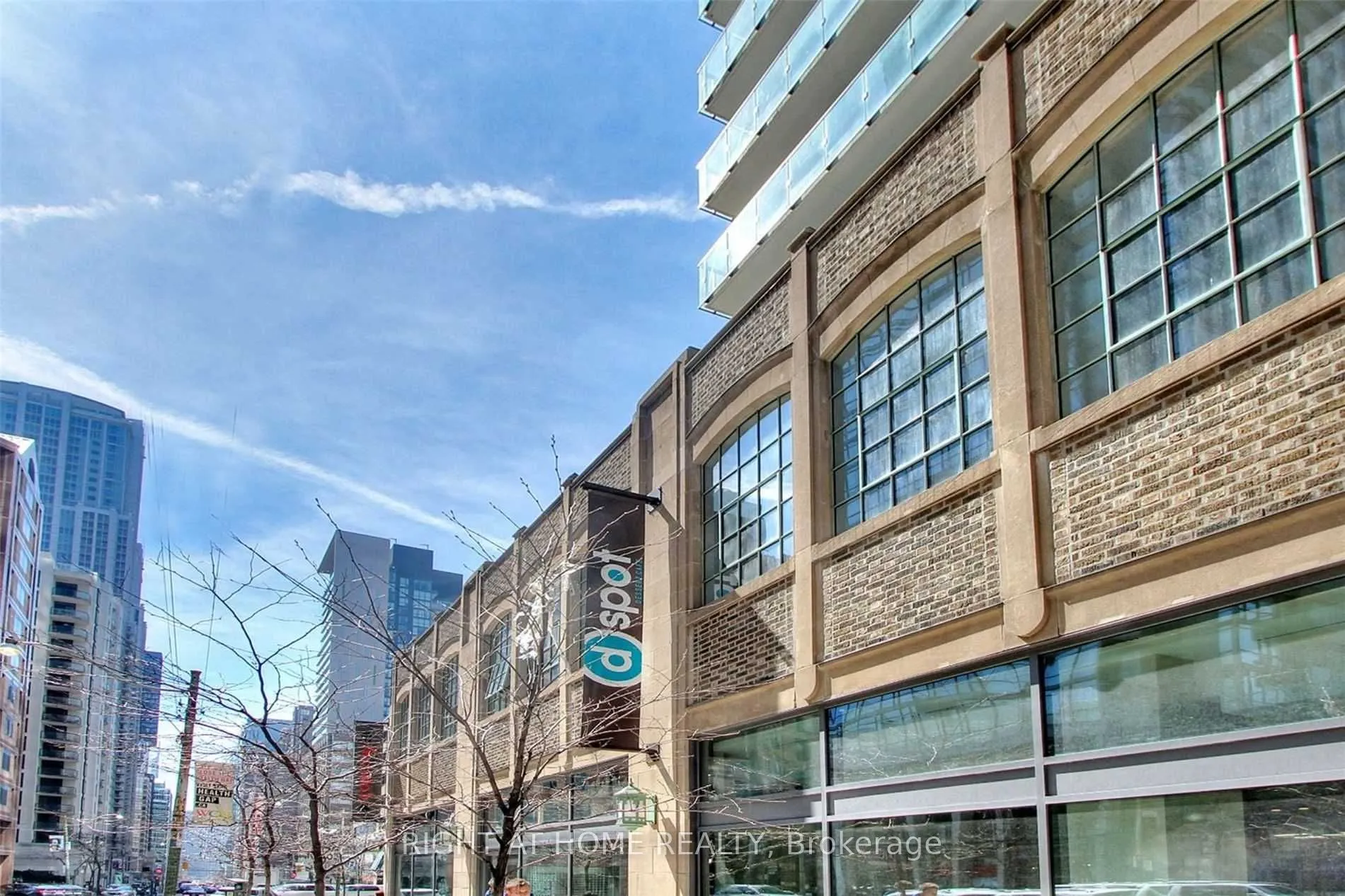 832 Bay Street, #4506