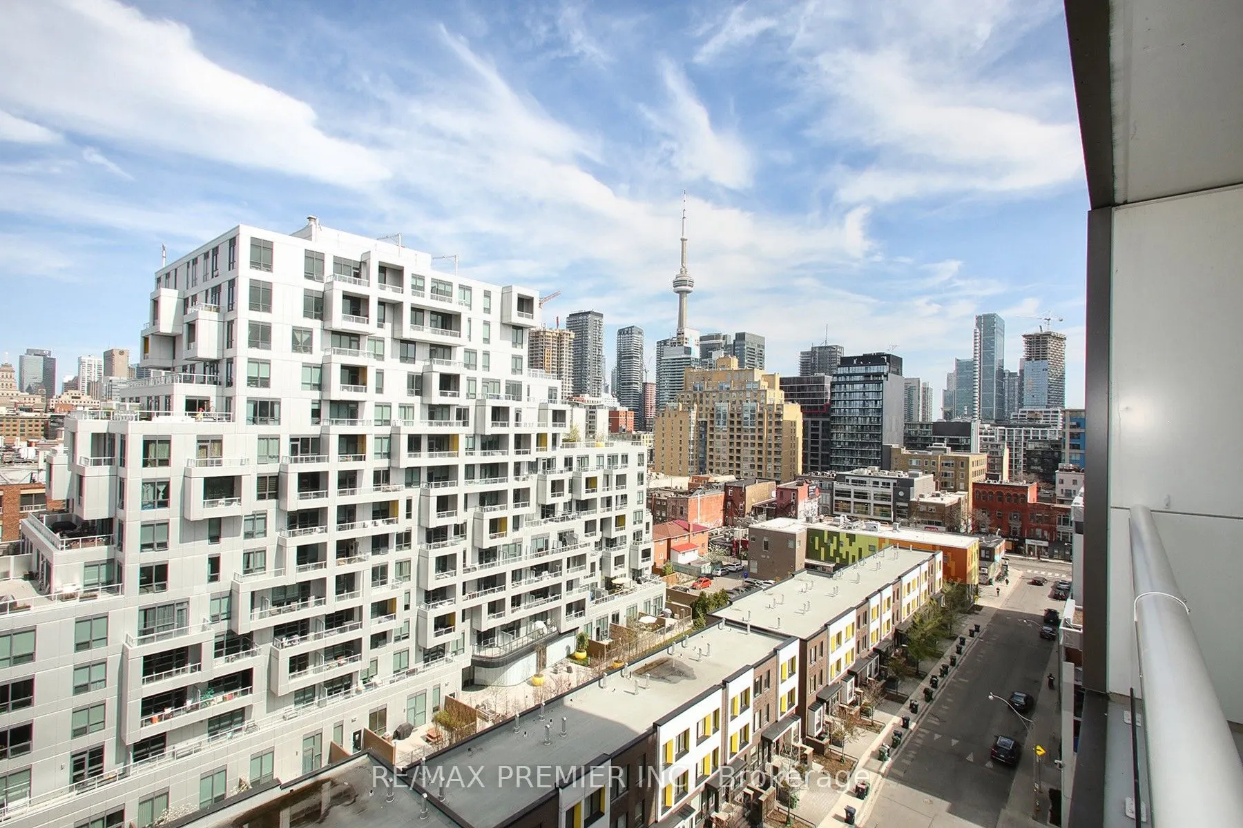 80 Vanauley Street, #906