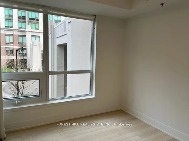 310 Tweedsmuir Avenue, #202