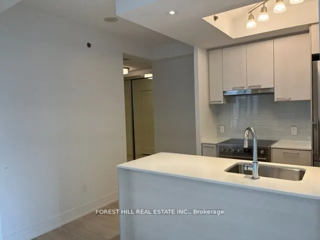 310 Tweedsmuir Avenue, #202