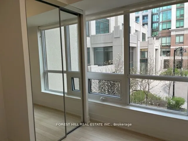 310 Tweedsmuir Avenue, #202
